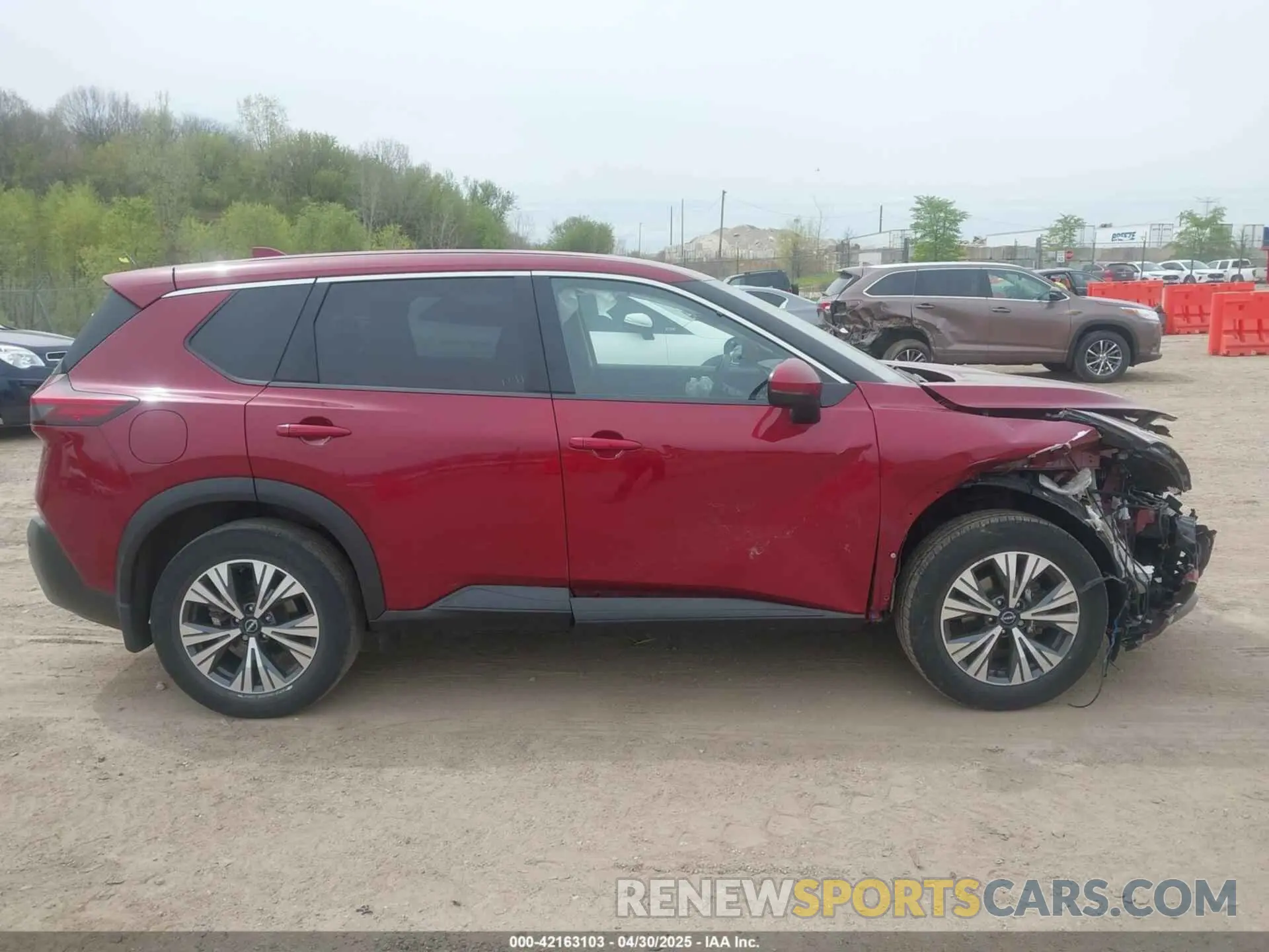 13 Photograph of a damaged car JN8BT3BB4PW182202 NISSAN ROGUE 2023
