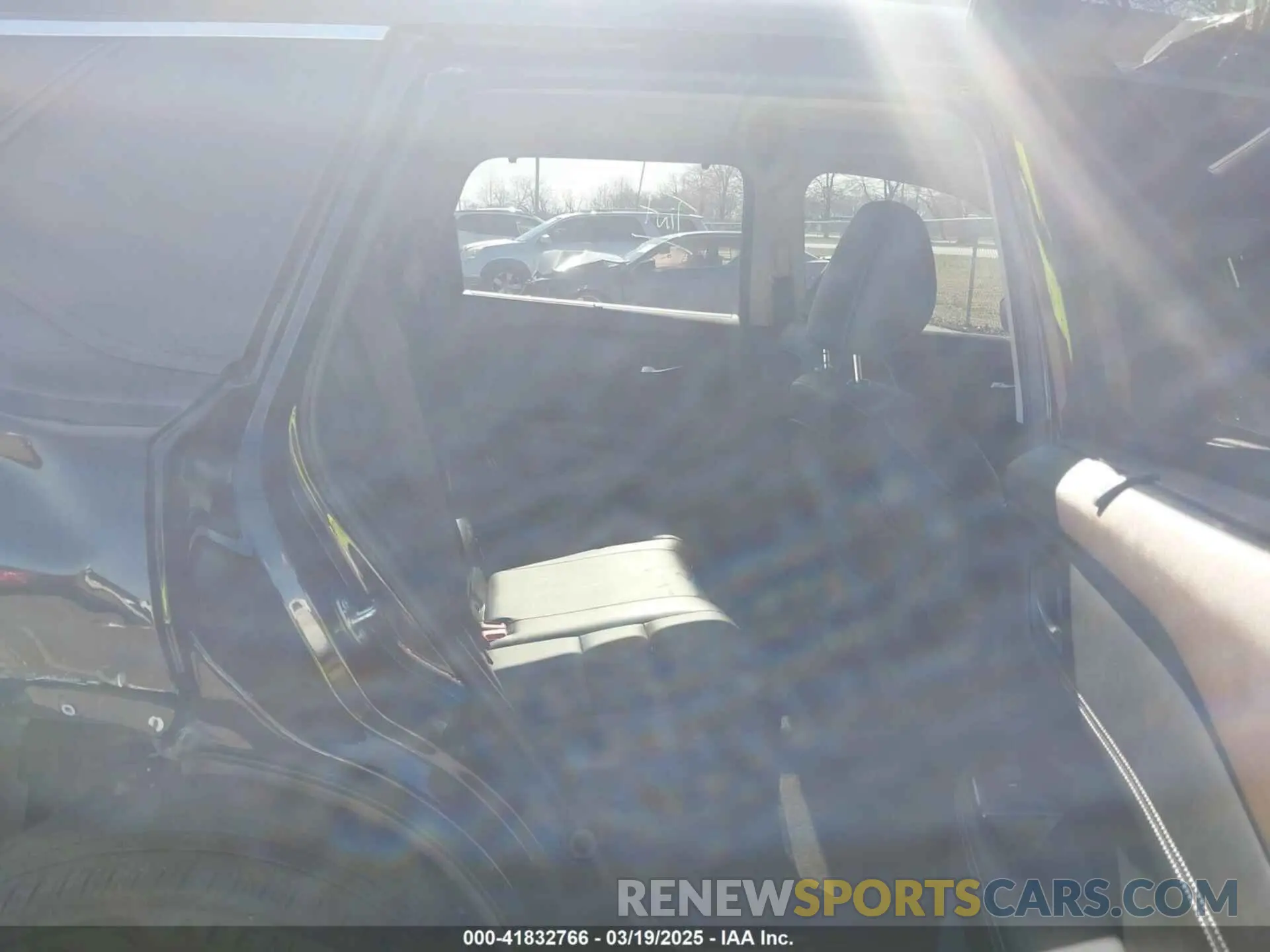 8 Photograph of a damaged car JN8BT3BB4PW183432 NISSAN ROGUE 2023
