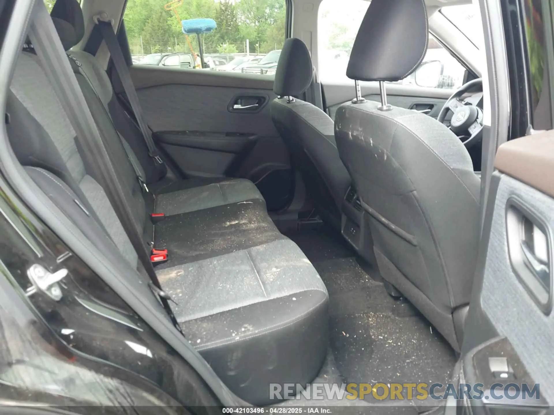 8 Photograph of a damaged car JN8BT3BB4PW472326 NISSAN ROGUE 2023