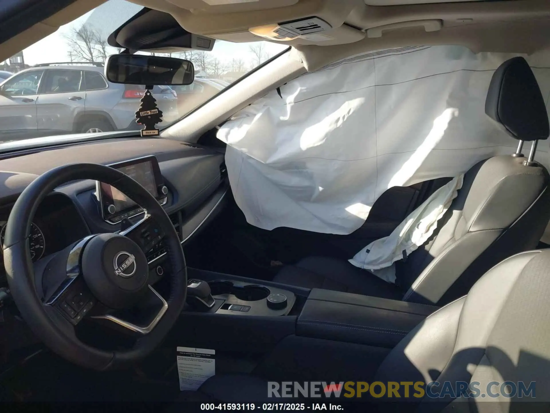 5 Photograph of a damaged car JN8BT3BB5PW214218 NISSAN ROGUE 2023