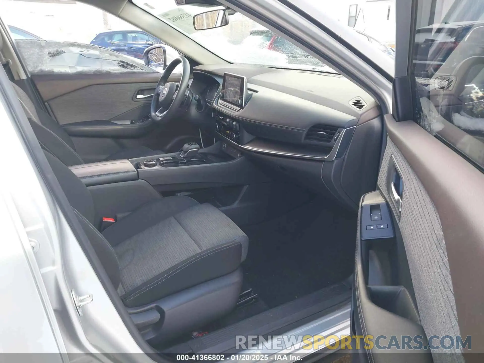 5 Photograph of a damaged car JN8BT3BB5PW360294 NISSAN ROGUE 2023
