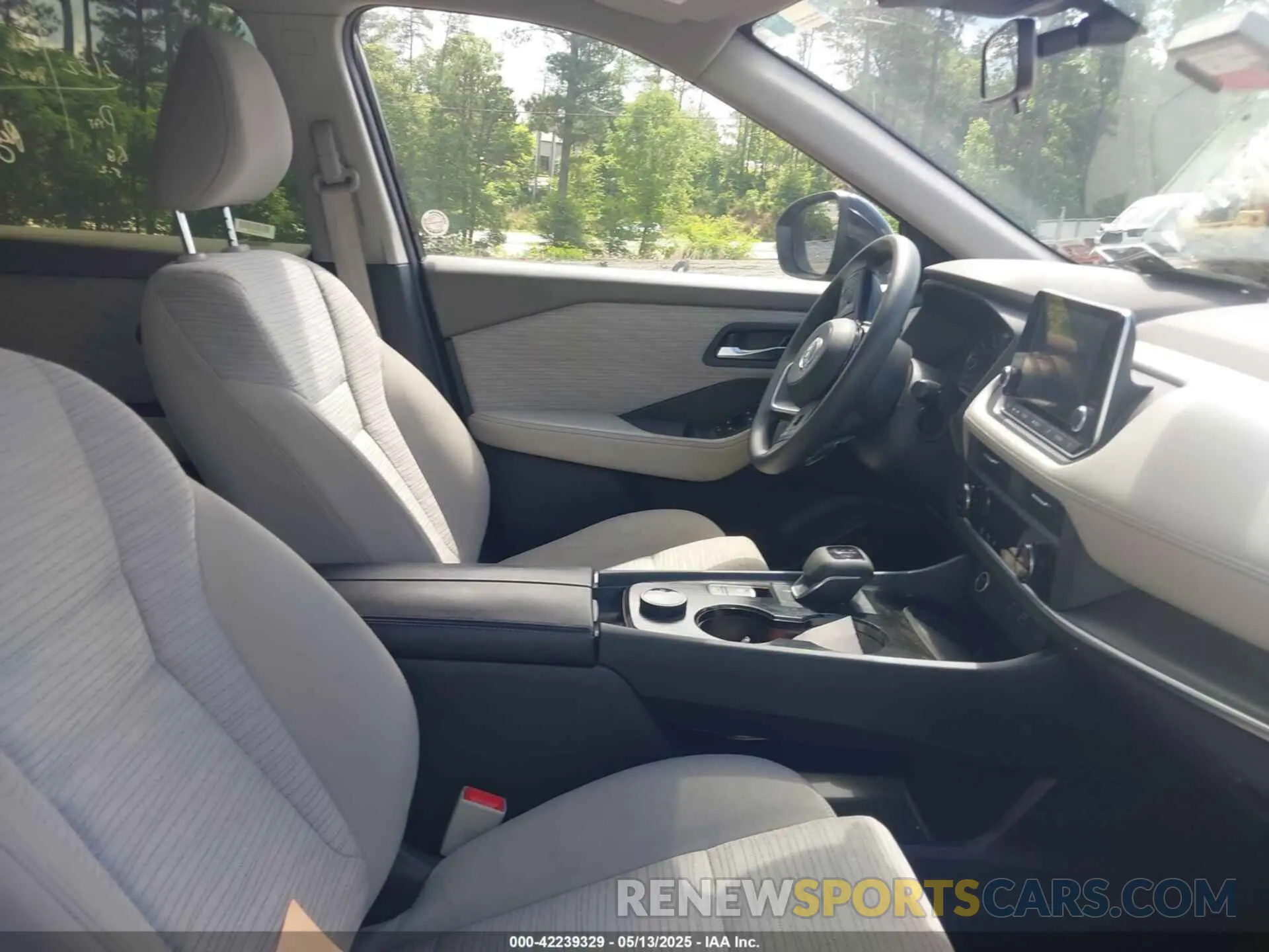 5 Photograph of a damaged car JN8BT3BB6PW195761 NISSAN ROGUE 2023
