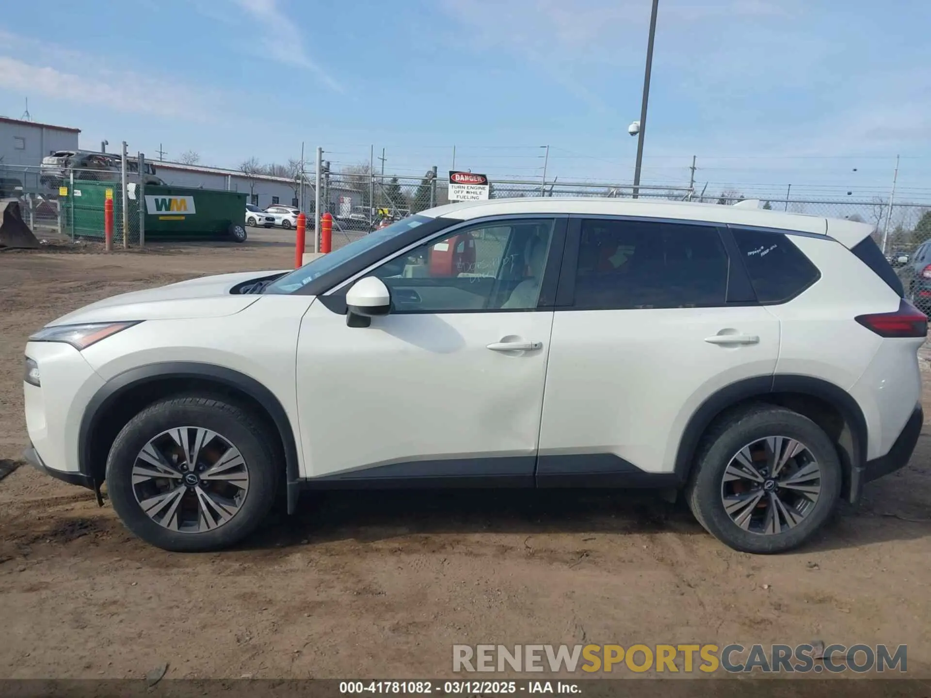 14 Photograph of a damaged car JN8BT3BB7PW193792 NISSAN ROGUE 2023