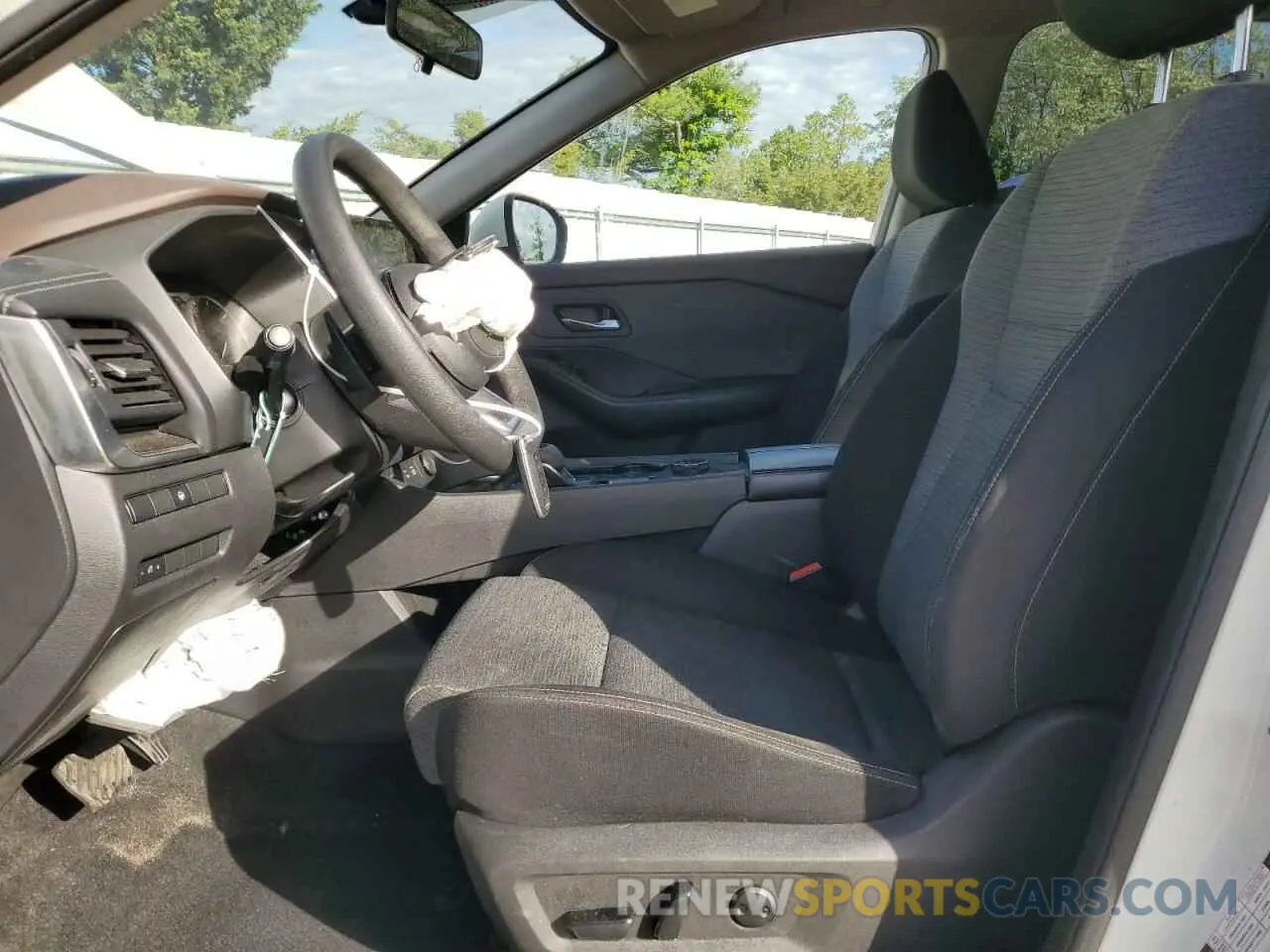 7 Photograph of a damaged car JN8BT3BB7PW459893 NISSAN ROGUE 2023
