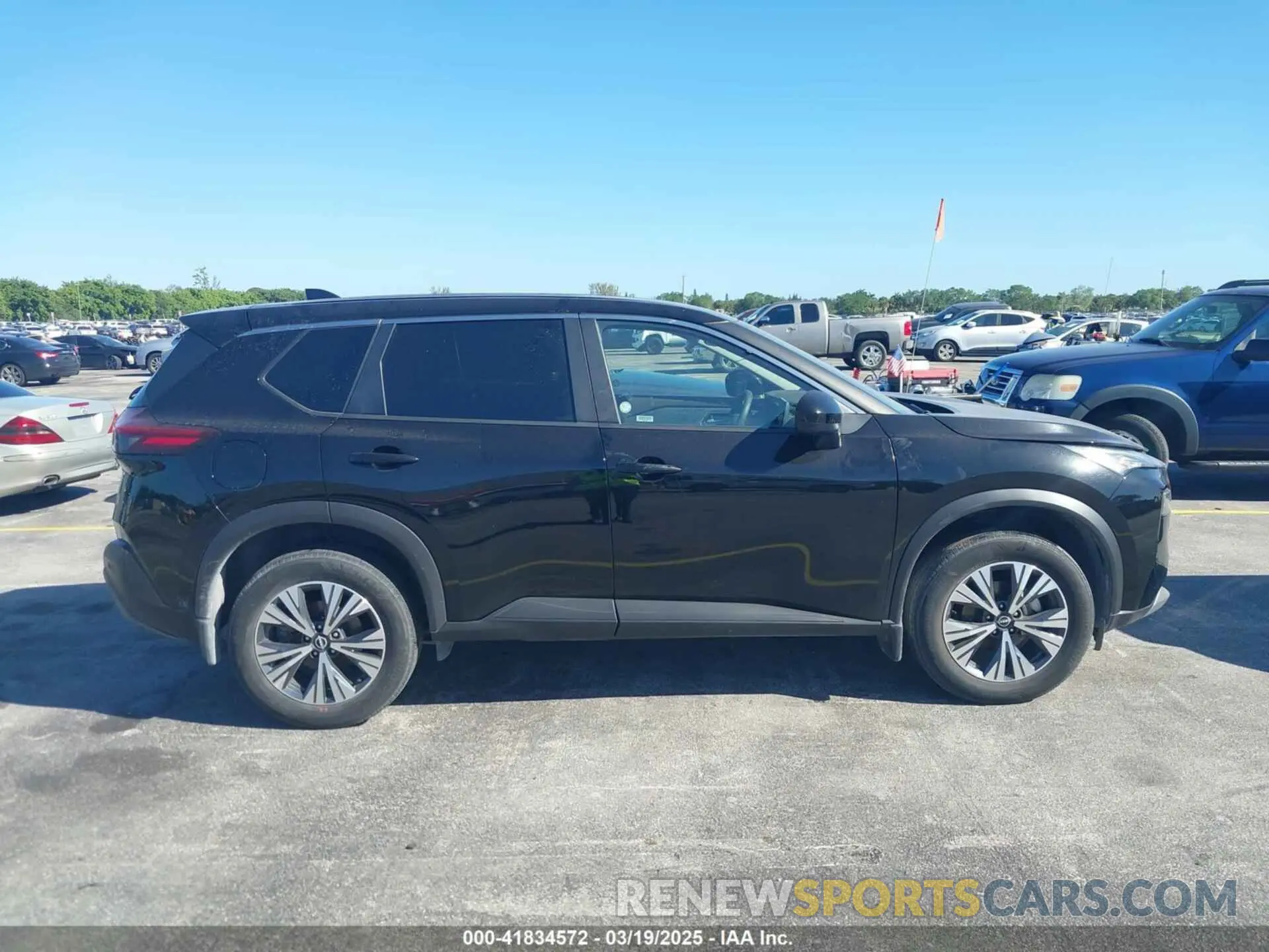 13 Photograph of a damaged car JN8BT3BB8PW196314 NISSAN ROGUE 2023