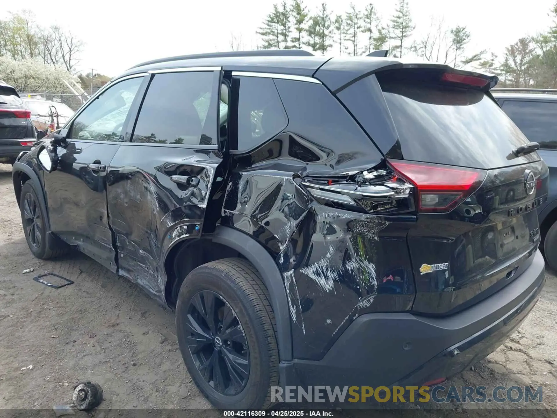 3 Photograph of a damaged car JN8BT3BB8PW218120 NISSAN ROGUE 2023