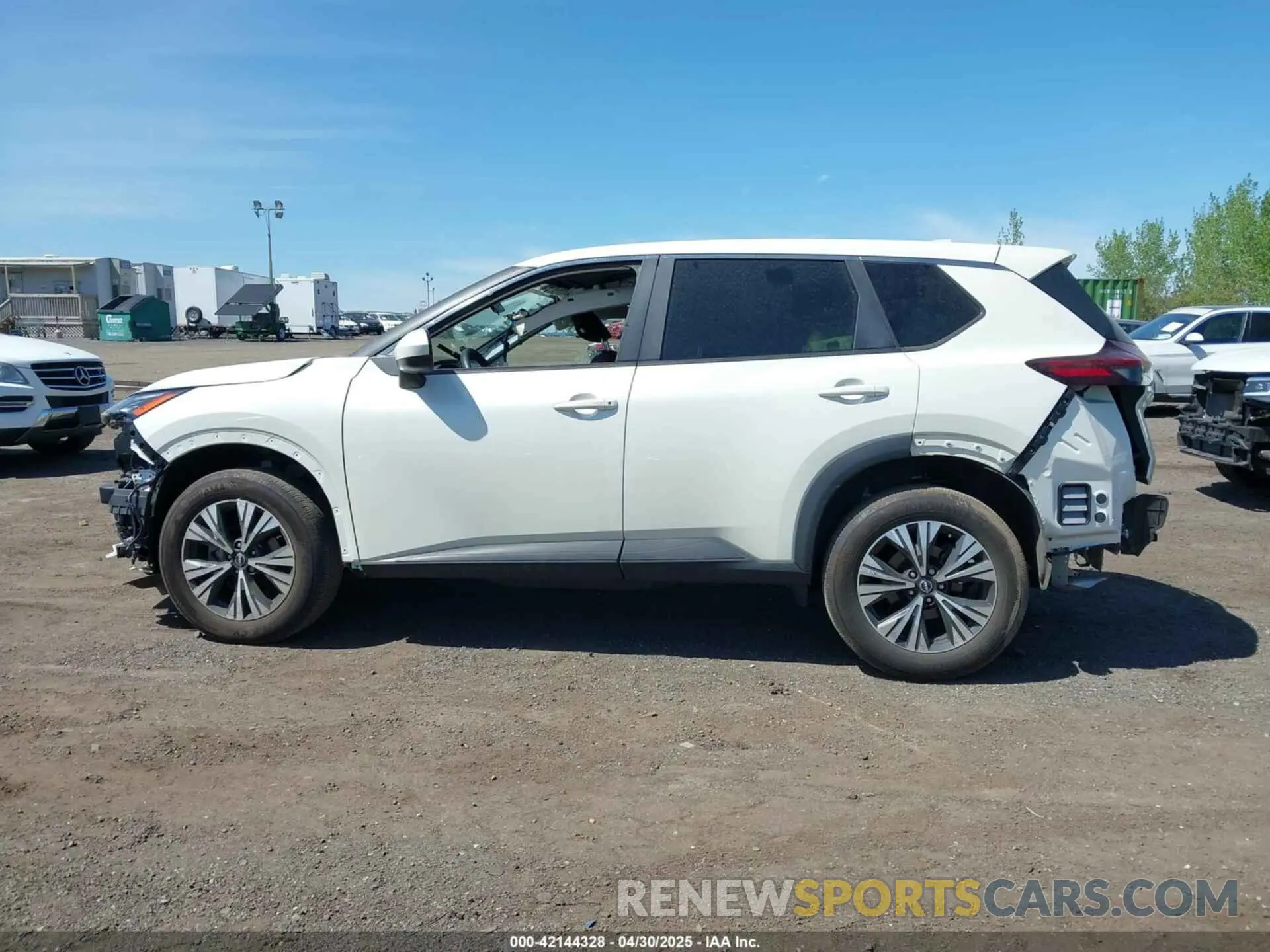 14 Photograph of a damaged car JN8BT3BB8PW354652 NISSAN ROGUE 2023