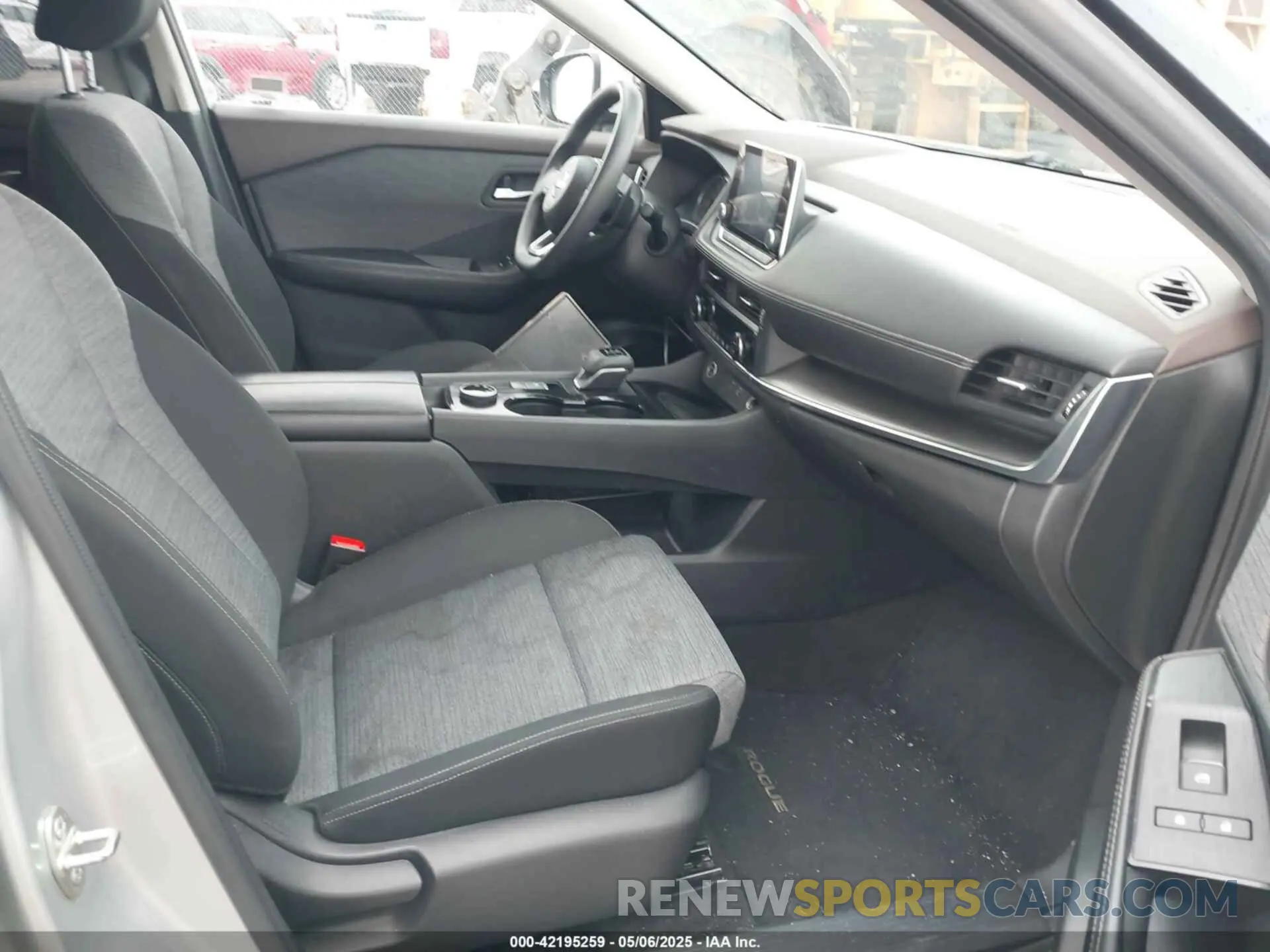 5 Photograph of a damaged car JN8BT3BB8PW466559 NISSAN ROGUE 2023