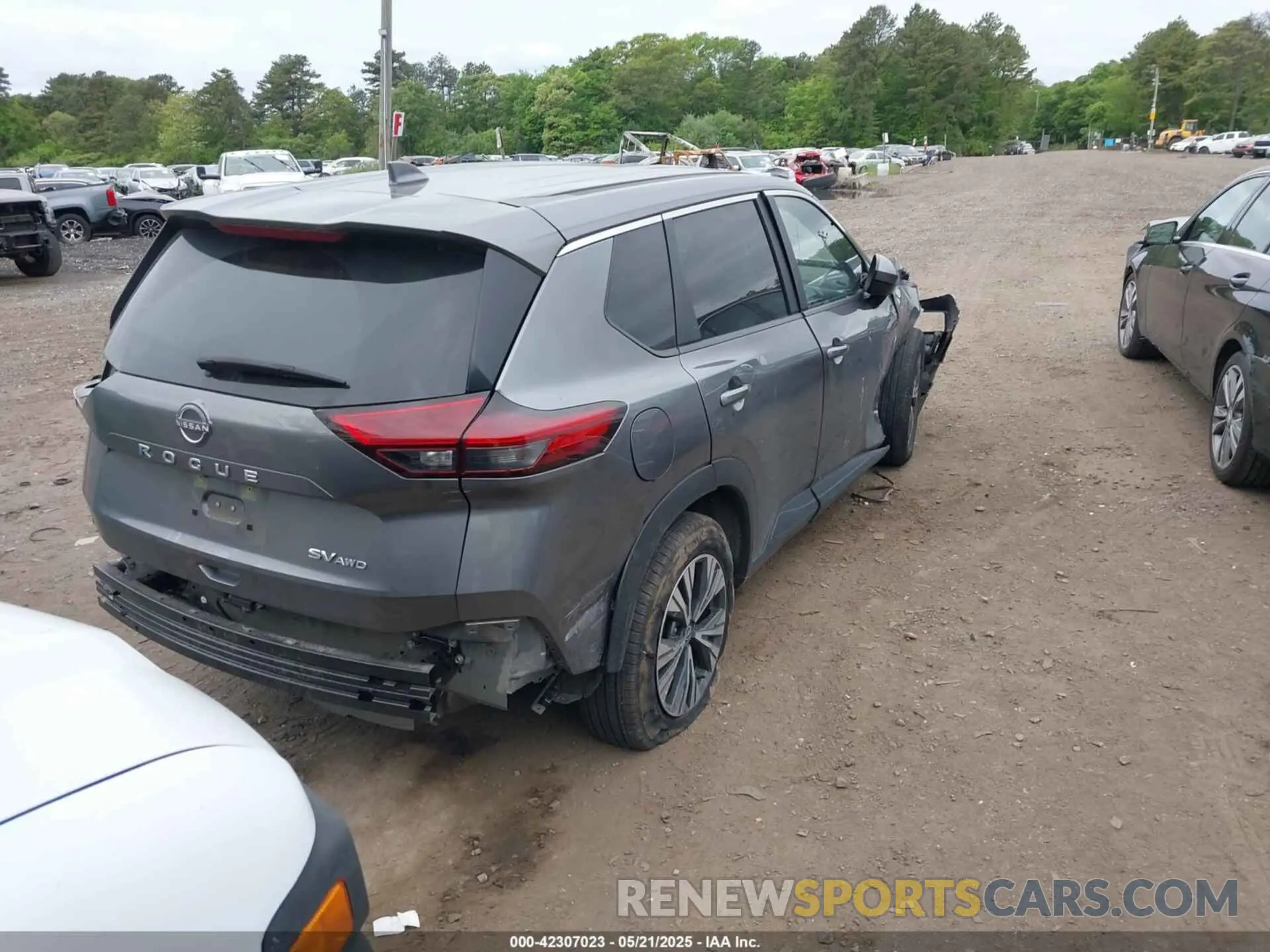 4 Photograph of a damaged car JN8BT3BB8PW472927 NISSAN ROGUE 2023