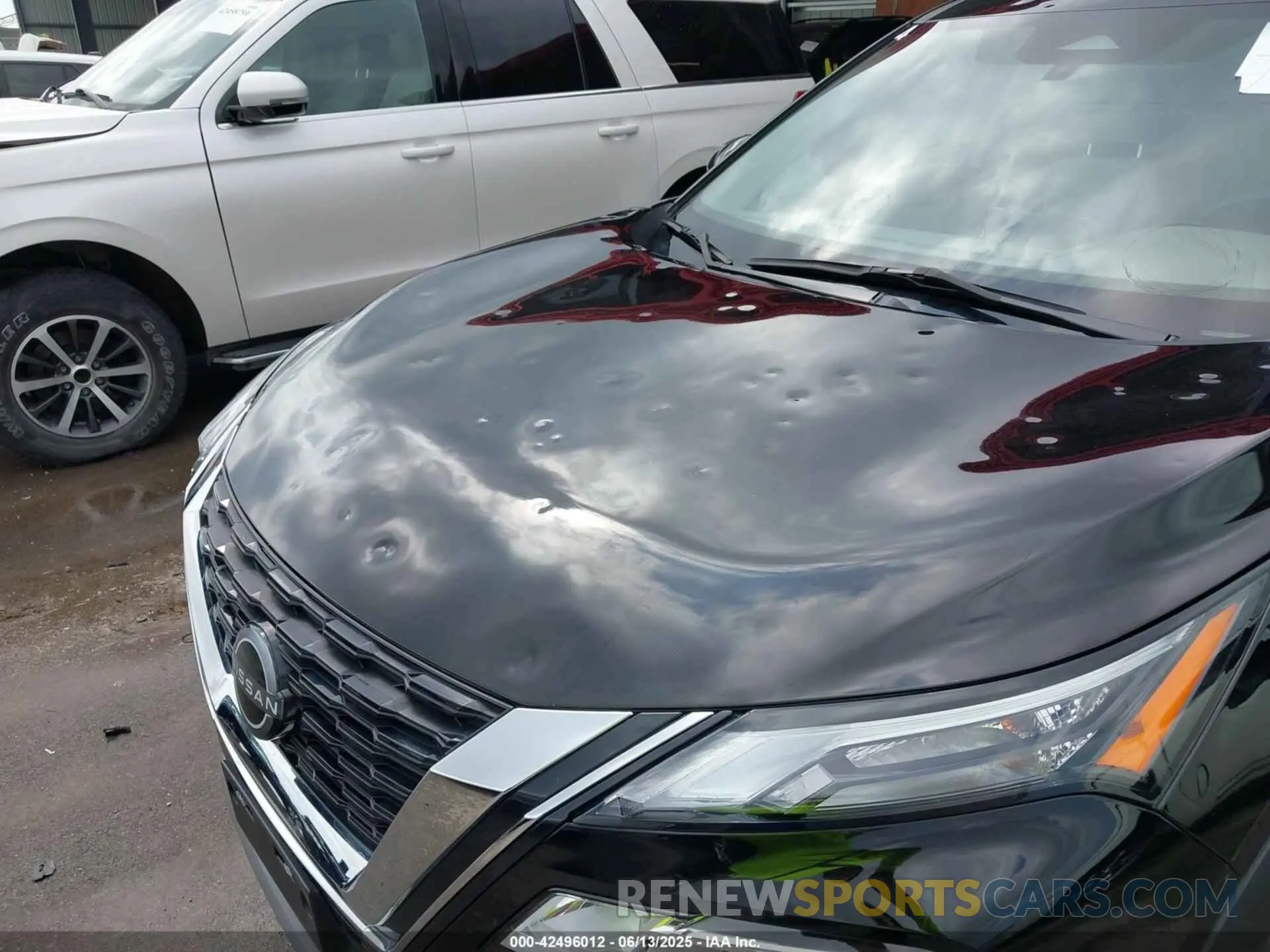 6 Photograph of a damaged car JN8BT3BB9PW351744 NISSAN ROGUE 2023