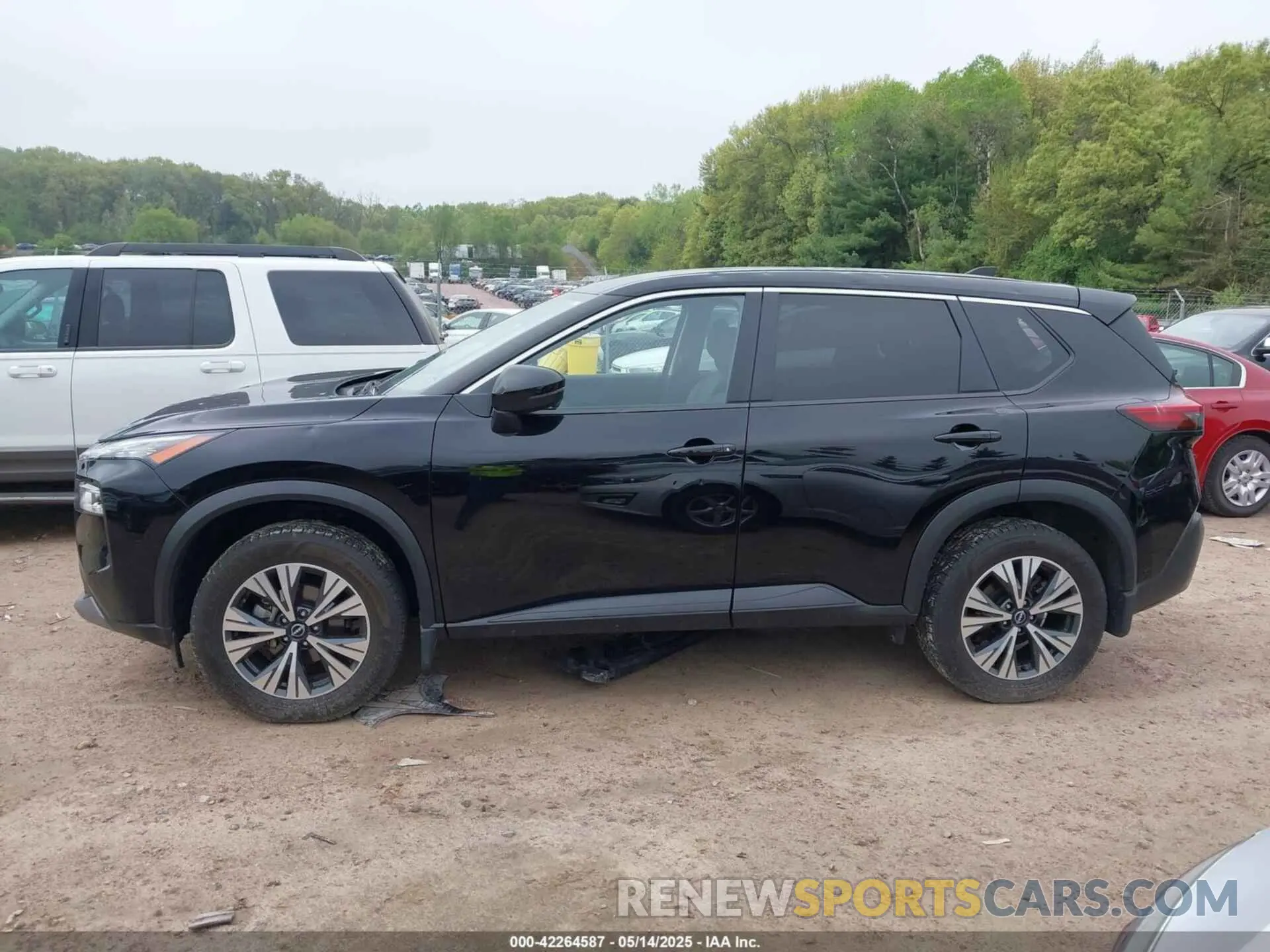 14 Photograph of a damaged car JN8BT3BB9PW461662 NISSAN ROGUE 2023