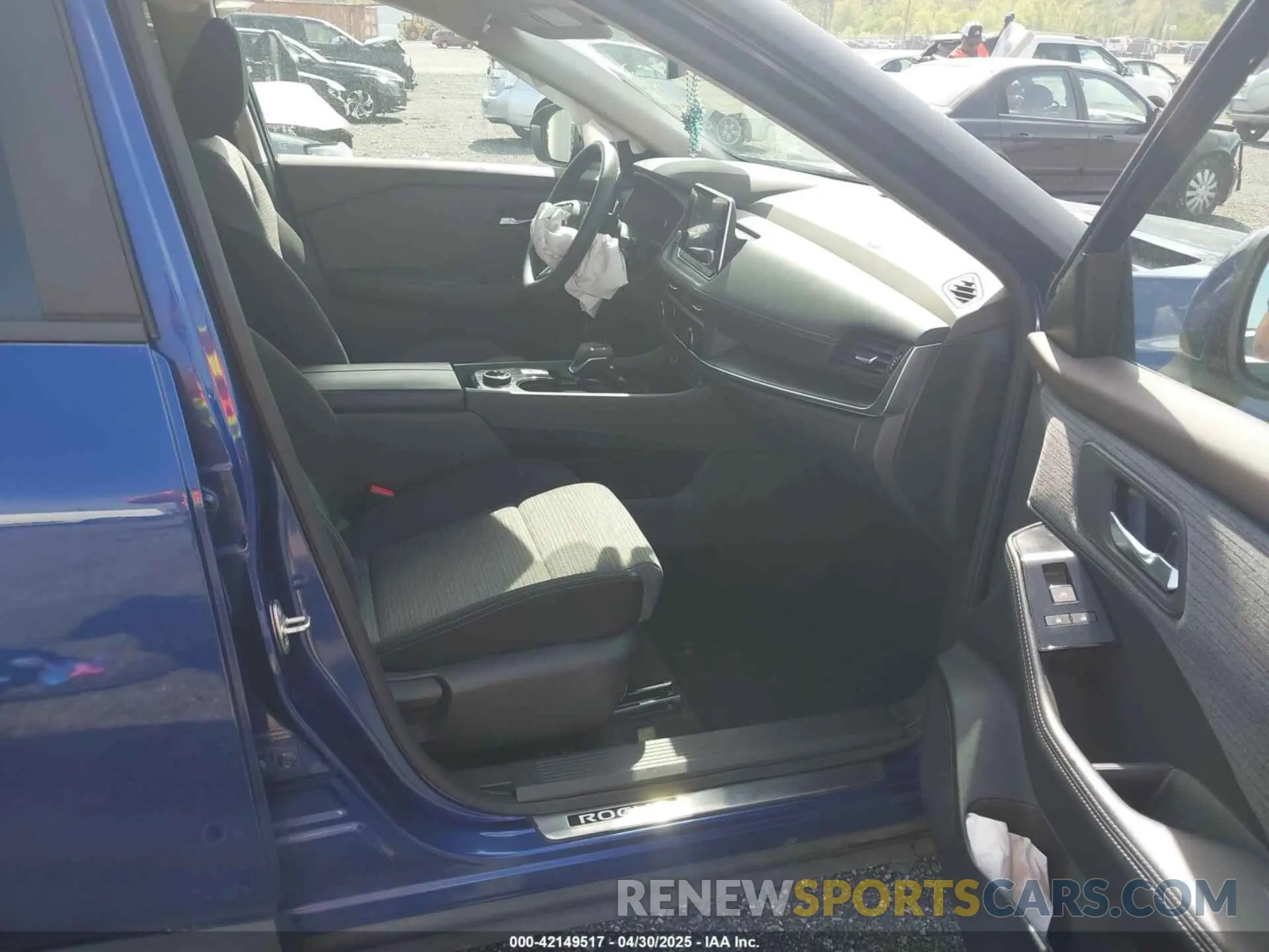 5 Photograph of a damaged car JN8BT3BBXPW194337 NISSAN ROGUE 2023