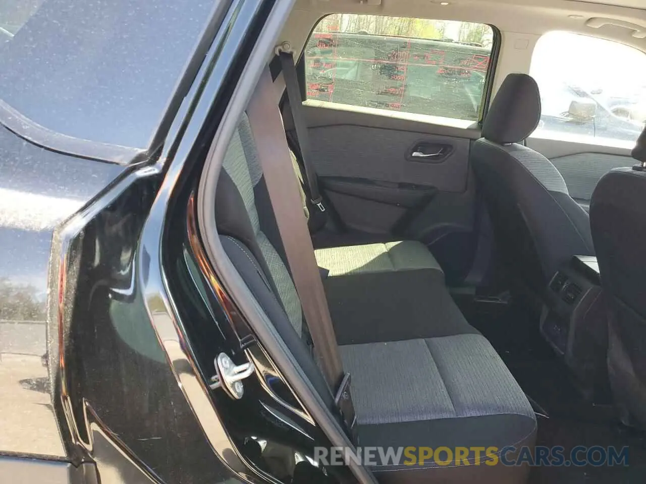 11 Photograph of a damaged car JN8BT3BBXPW220337 NISSAN ROGUE 2023