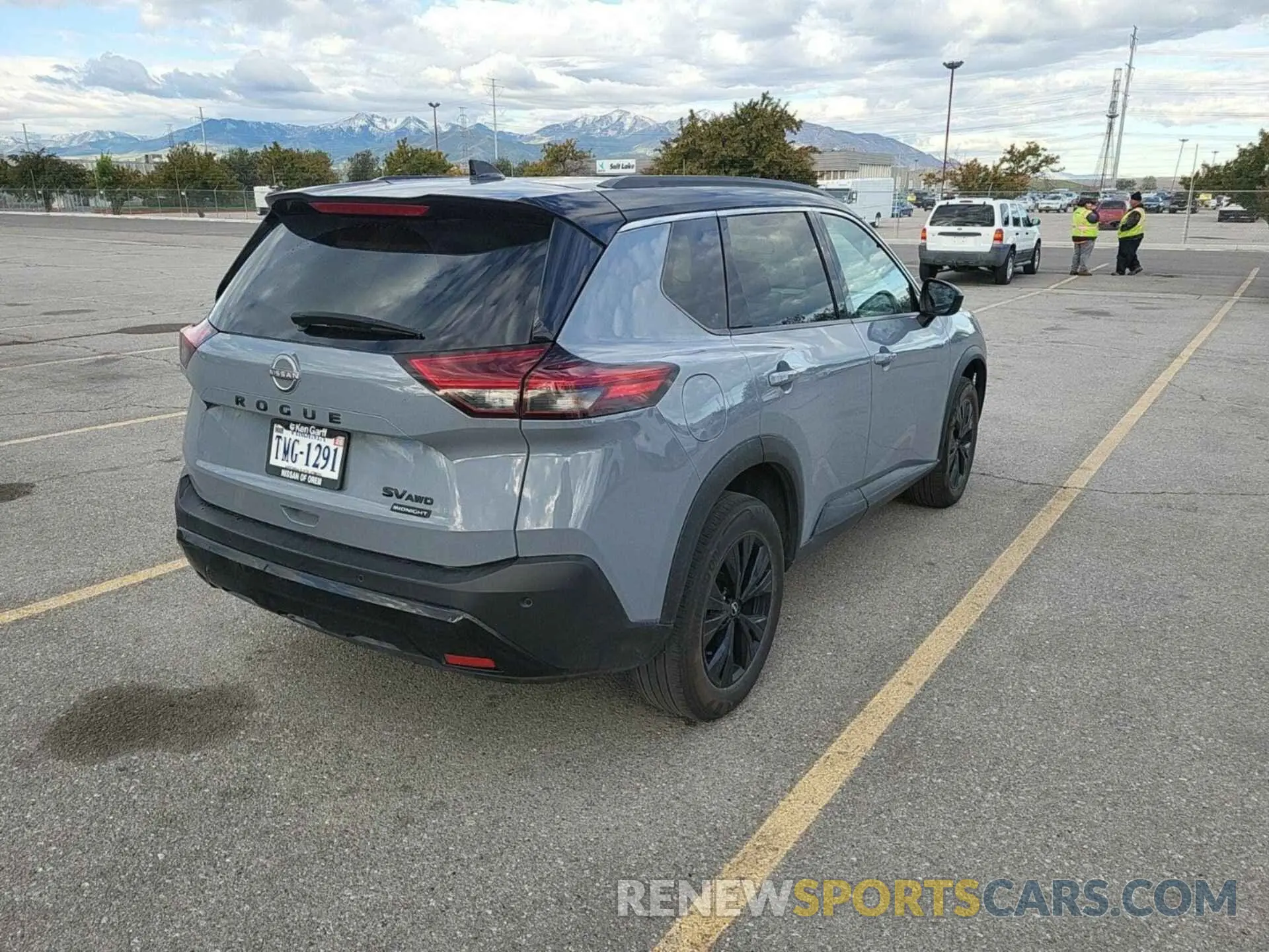 49 Photograph of a damaged car JN8BT3BBXPW221634 NISSAN ROGUE 2023