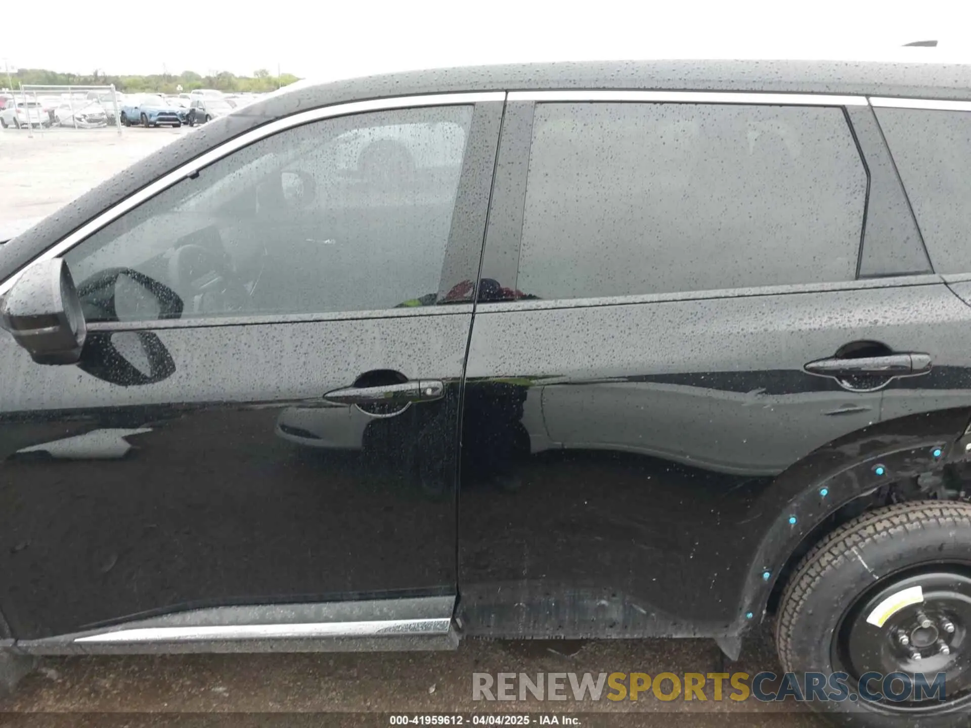 14 Photograph of a damaged car JN8BT3CA2PW411966 NISSAN ROGUE 2023