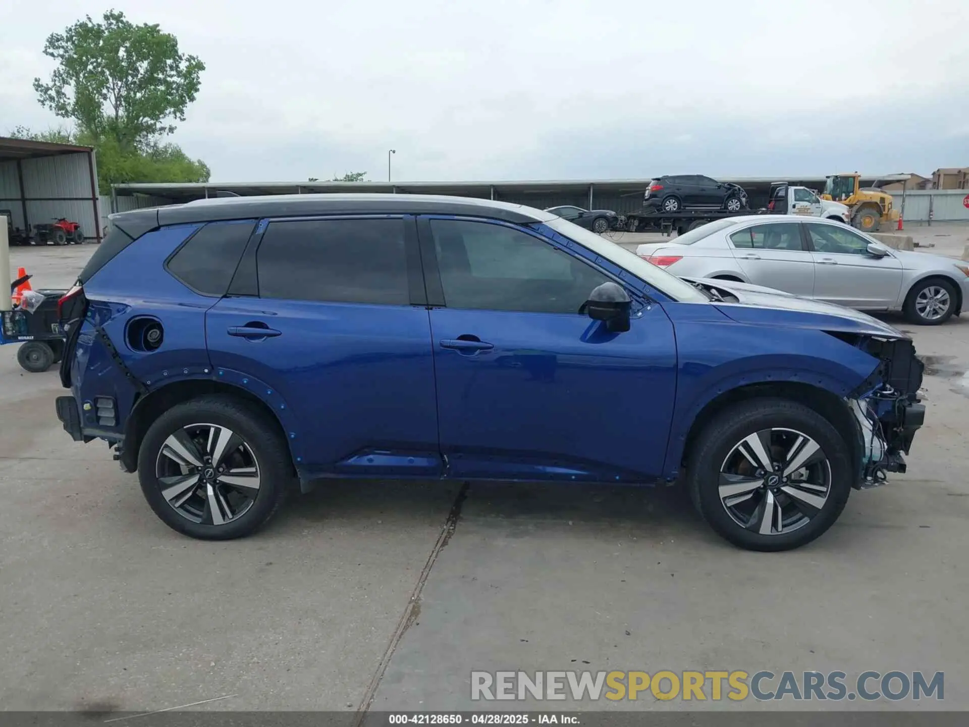 14 Photograph of a damaged car JN8BT3CAXPW001822 NISSAN ROGUE 2023