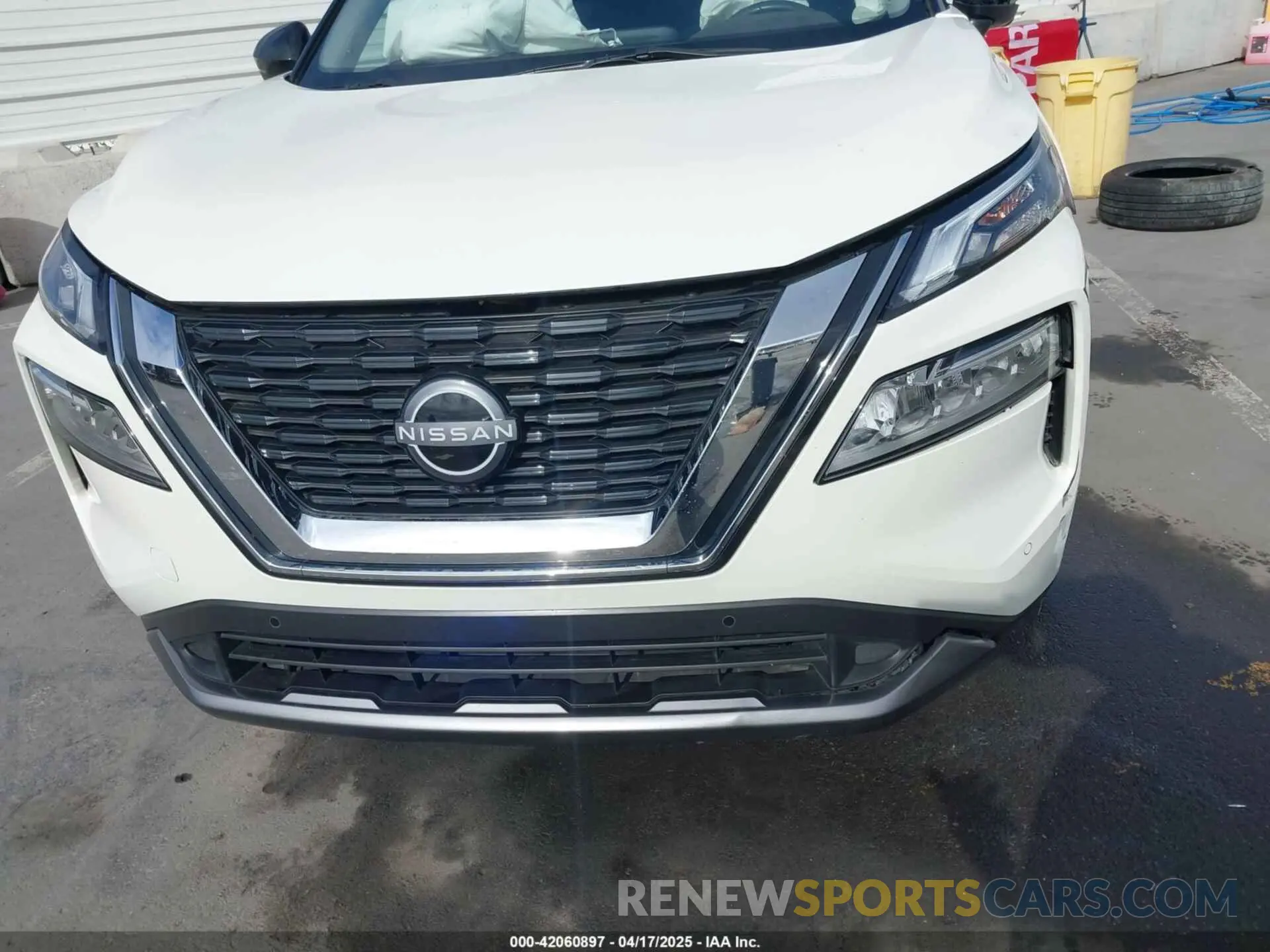 12 Photograph of a damaged car JN8BT3CB7PW464185 NISSAN ROGUE 2023