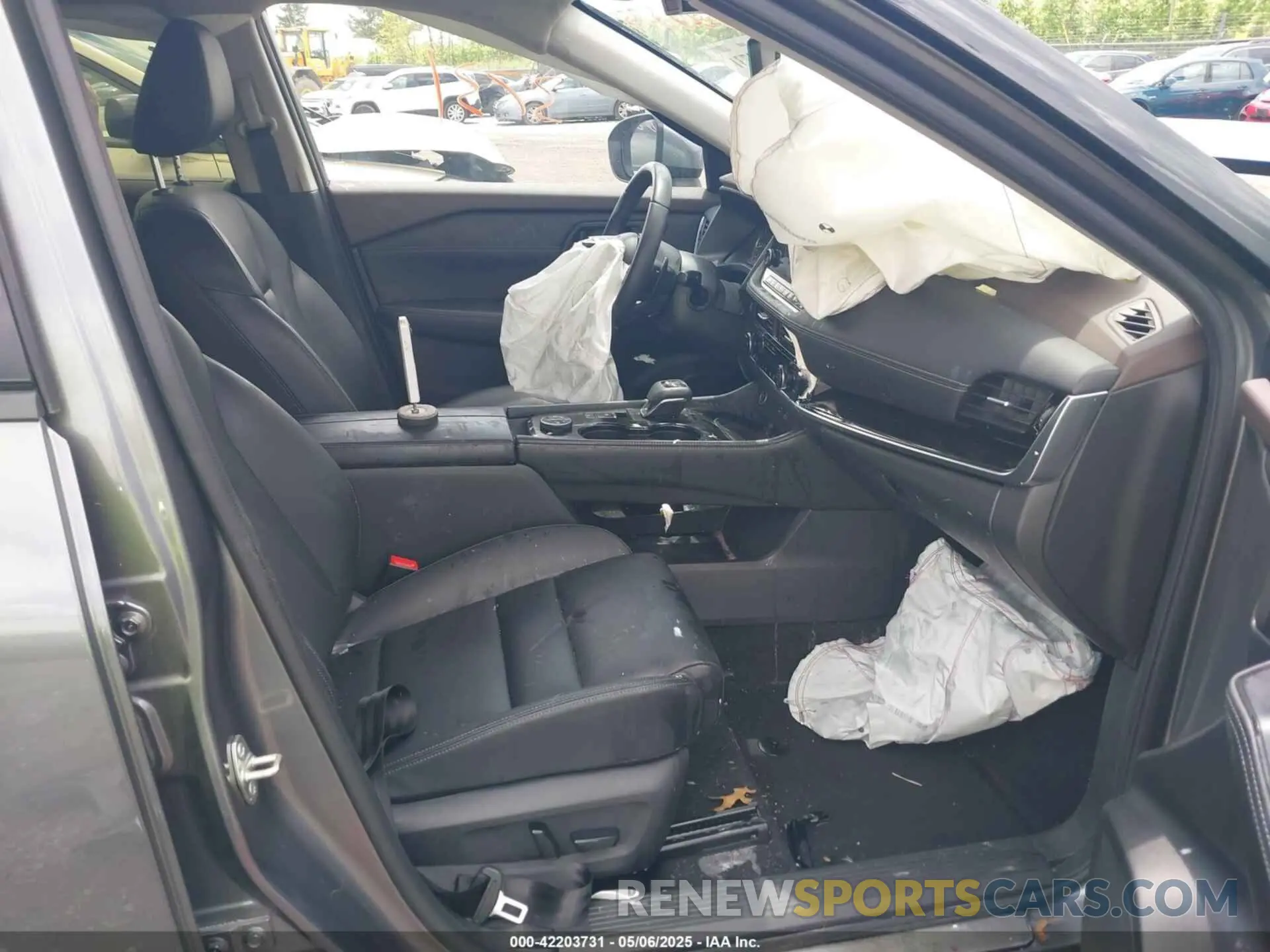 5 Photograph of a damaged car JN8BT3CB7PW475266 NISSAN ROGUE 2023
