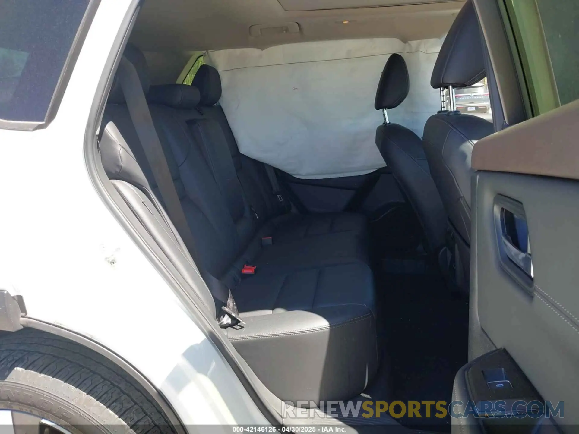 8 Photograph of a damaged car JN8BT3CB9PW489525 NISSAN ROGUE 2023
