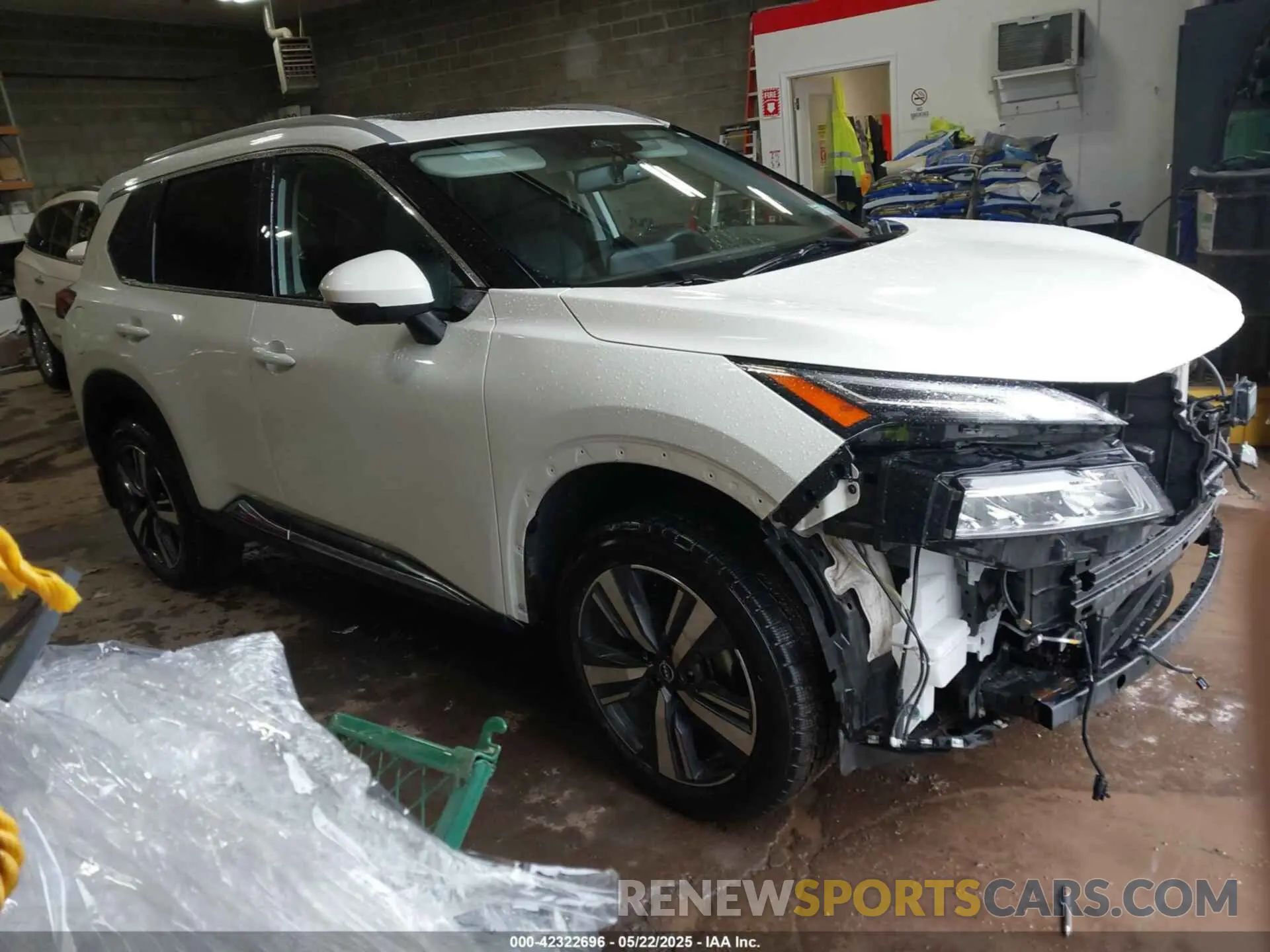 1 Photograph of a damaged car JN8BT3DD0PW314242 NISSAN ROGUE 2023