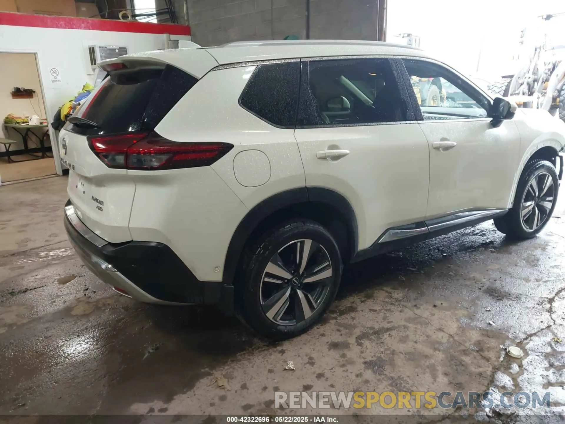 4 Photograph of a damaged car JN8BT3DD0PW314242 NISSAN ROGUE 2023