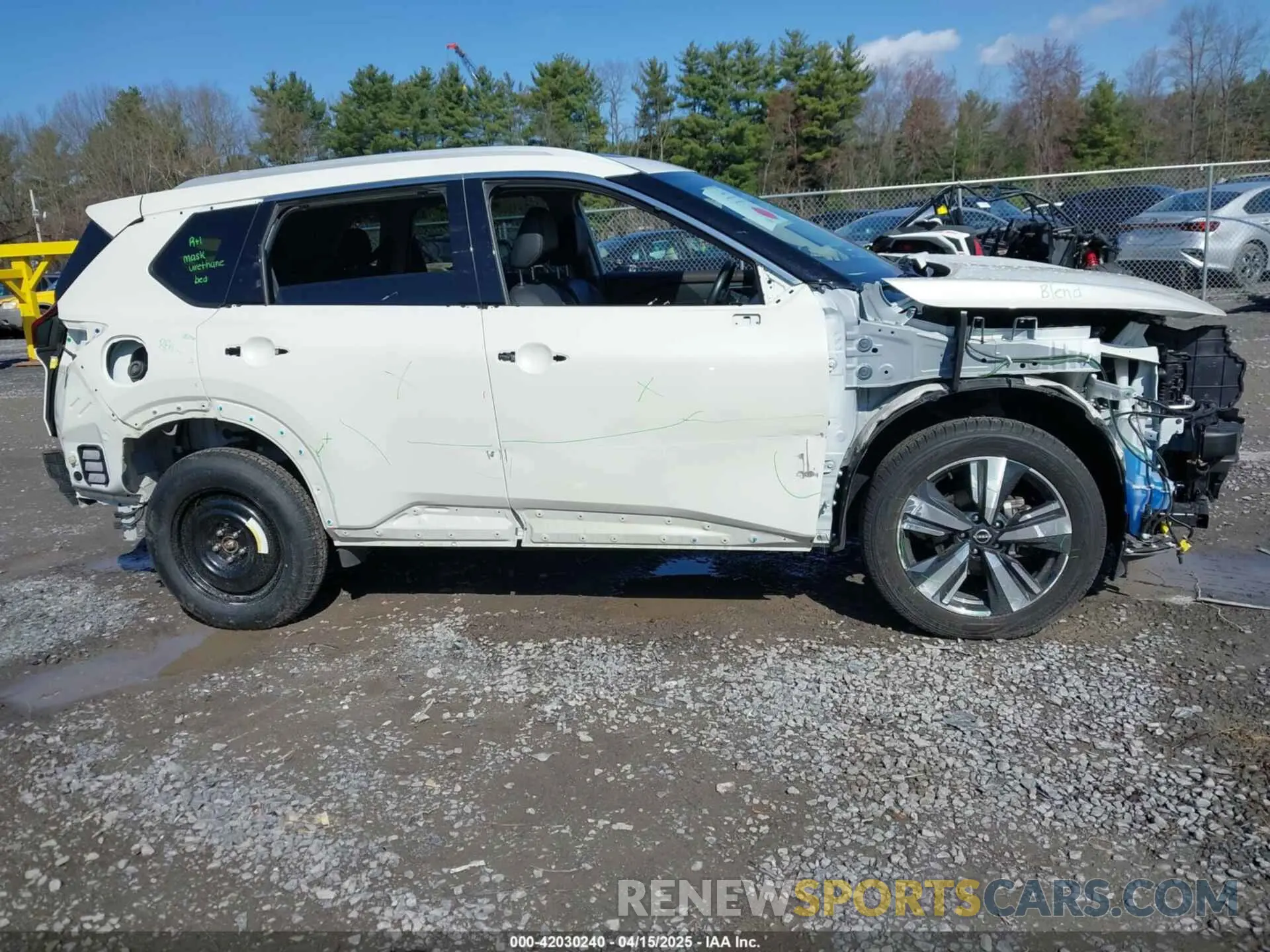 13 Photograph of a damaged car JN8BT3DD2PW303761 NISSAN ROGUE 2023