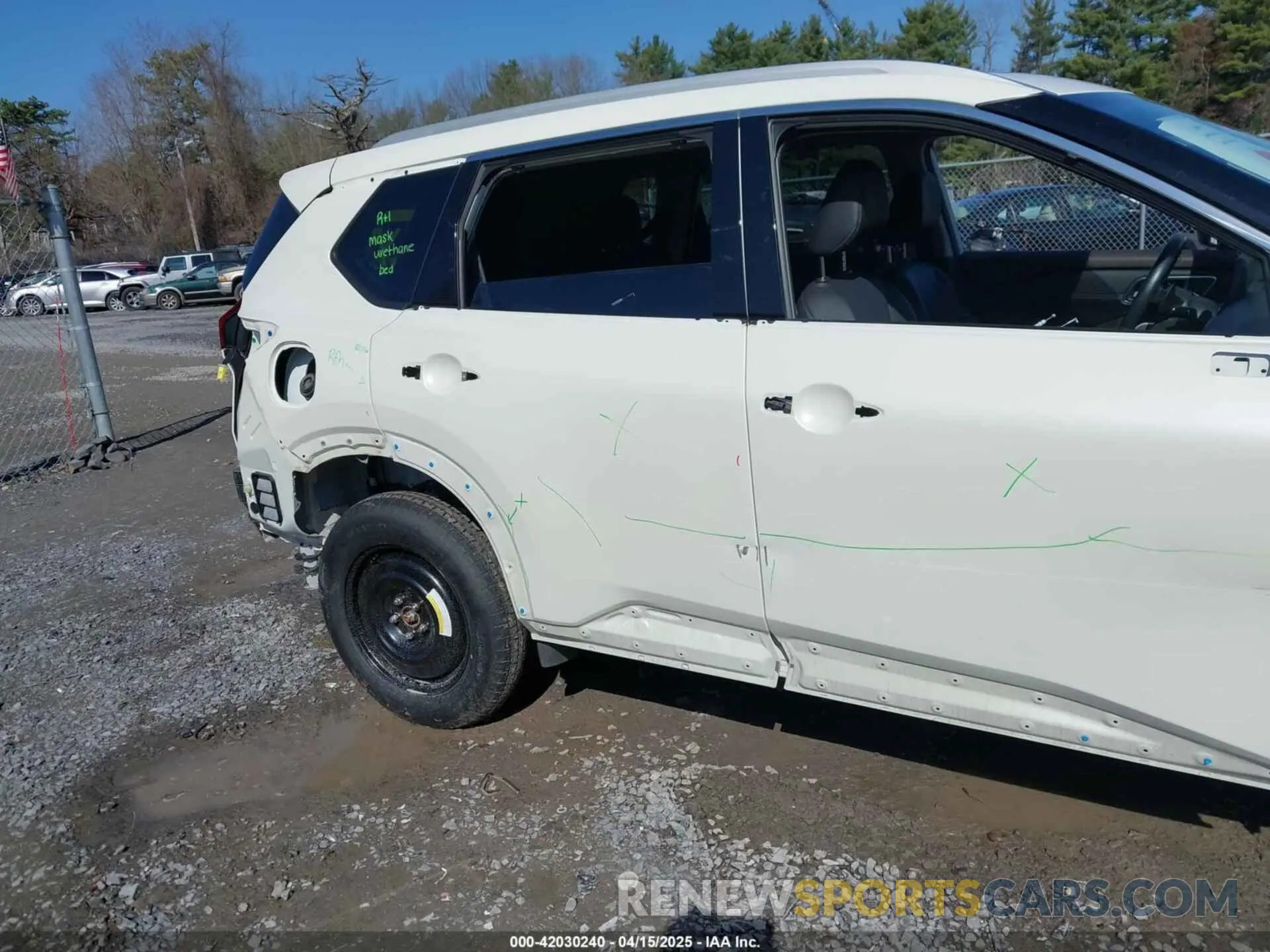 17 Photograph of a damaged car JN8BT3DD2PW303761 NISSAN ROGUE 2023
