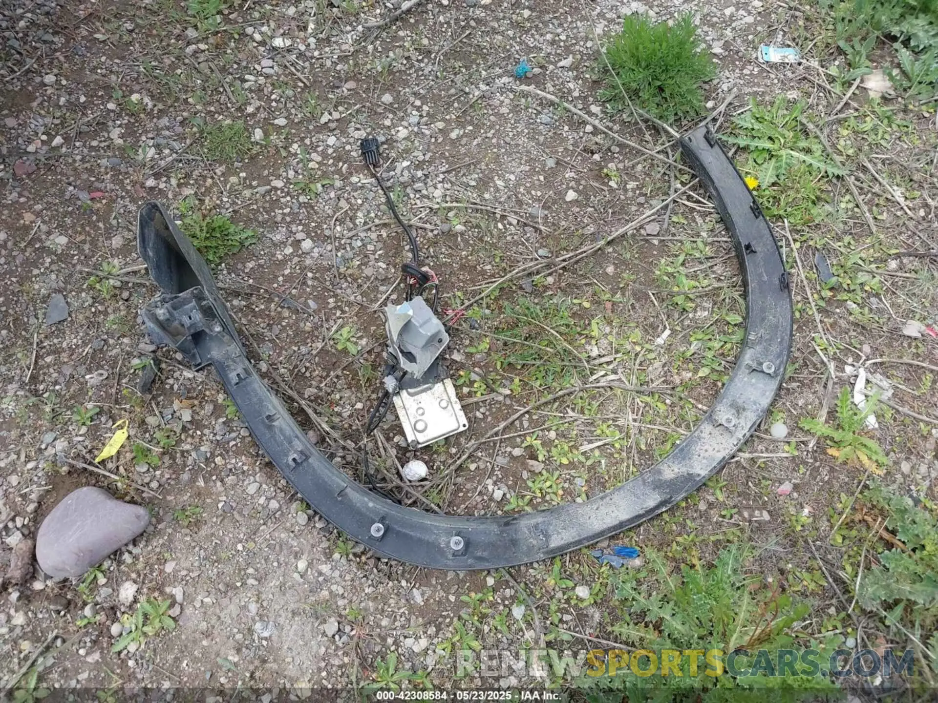 12 Photograph of a damaged car JN8BT3DD5PW318125 NISSAN ROGUE 2023