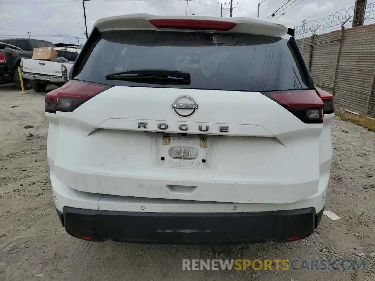 6 Photograph of a damaged car 5N1BT3AA1RC697808 NISSAN ROGUE 2024