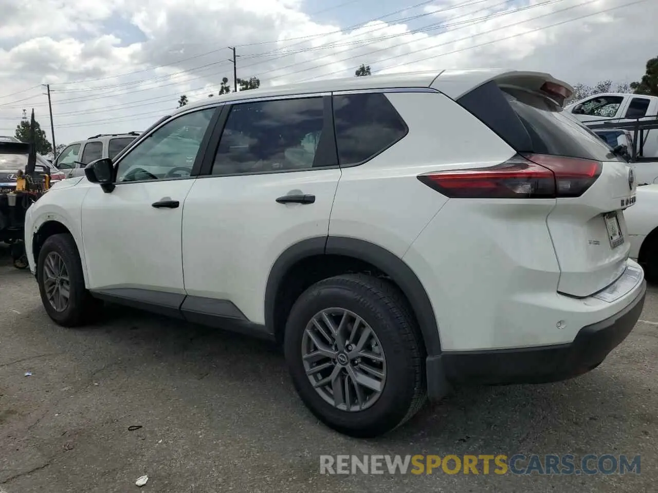 2 Photograph of a damaged car 5N1BT3AA1RC727891 NISSAN ROGUE 2024
