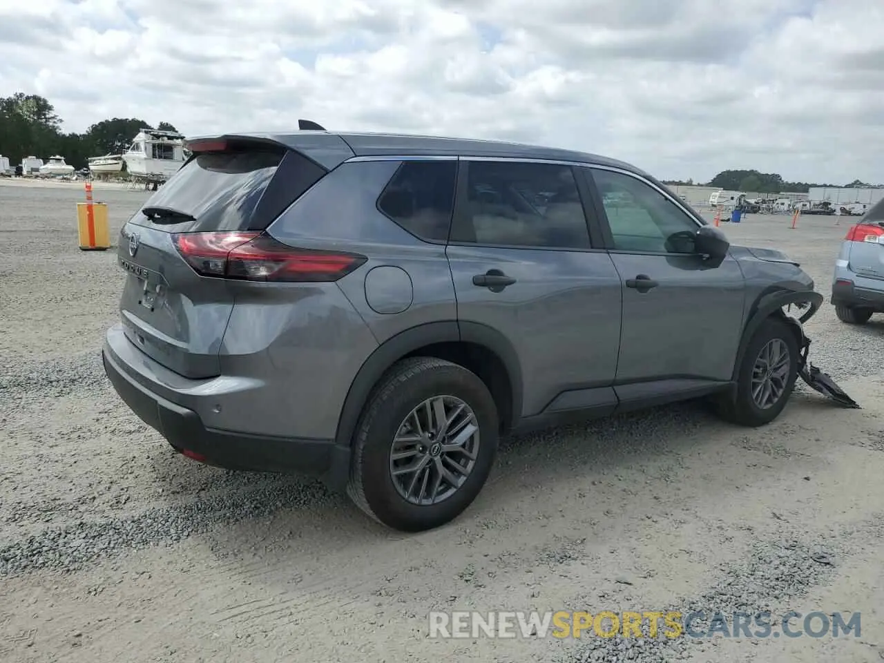 3 Photograph of a damaged car 5N1BT3AA1RC736851 NISSAN ROGUE 2024