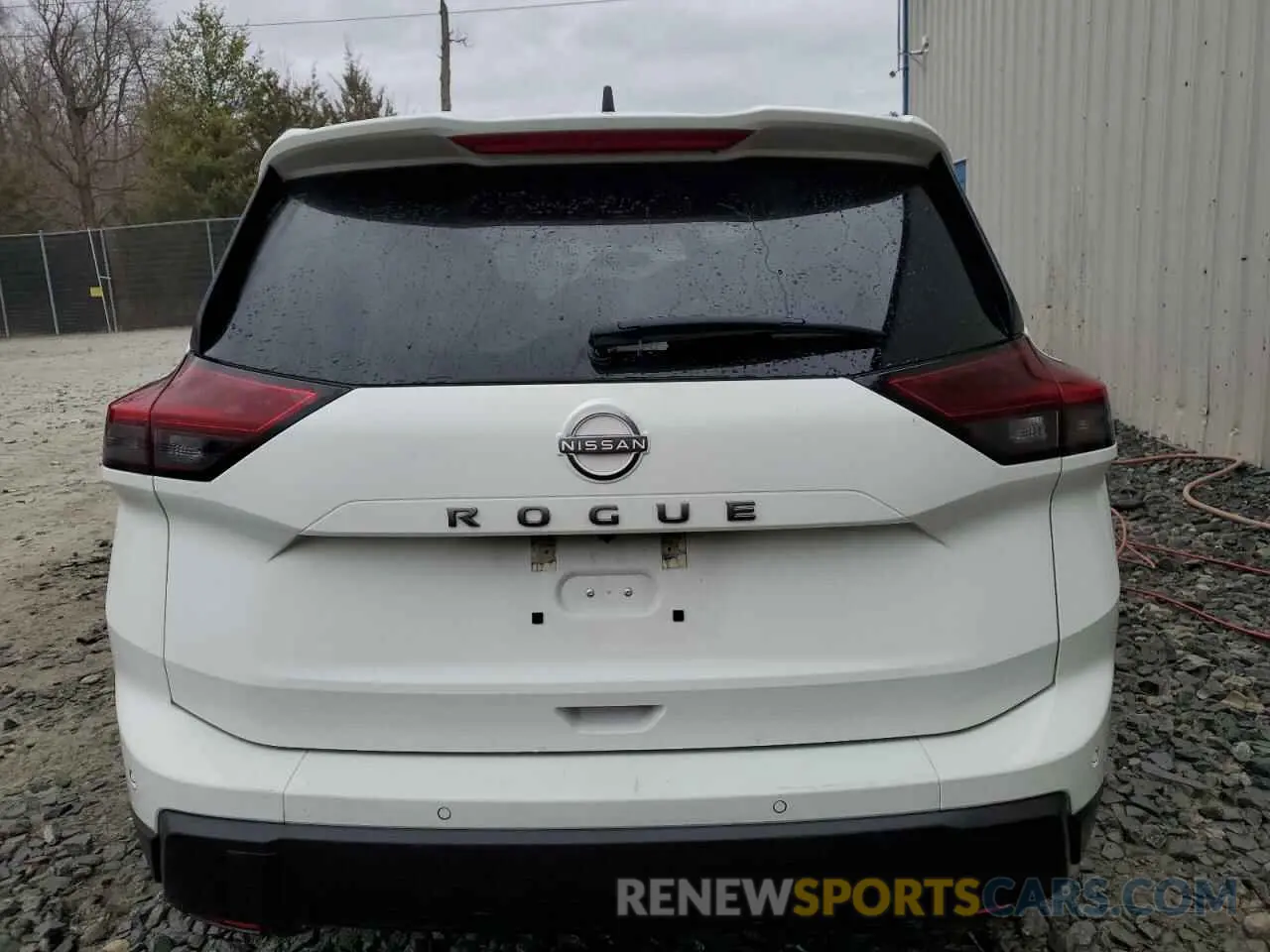 6 Photograph of a damaged car 5N1BT3AA1RC752841 NISSAN ROGUE 2024