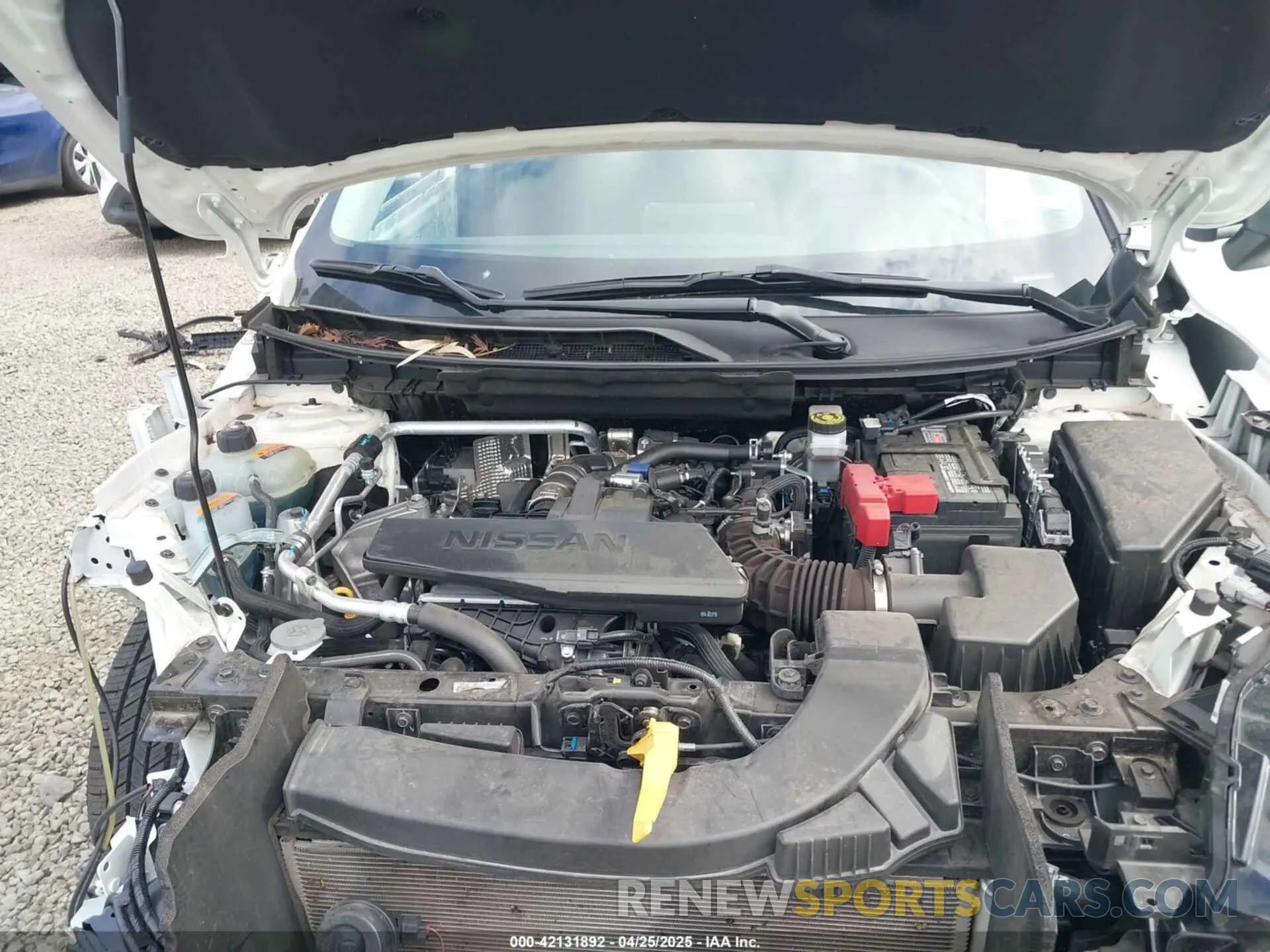 10 Photograph of a damaged car 5N1BT3AA2RC671783 NISSAN ROGUE 2024