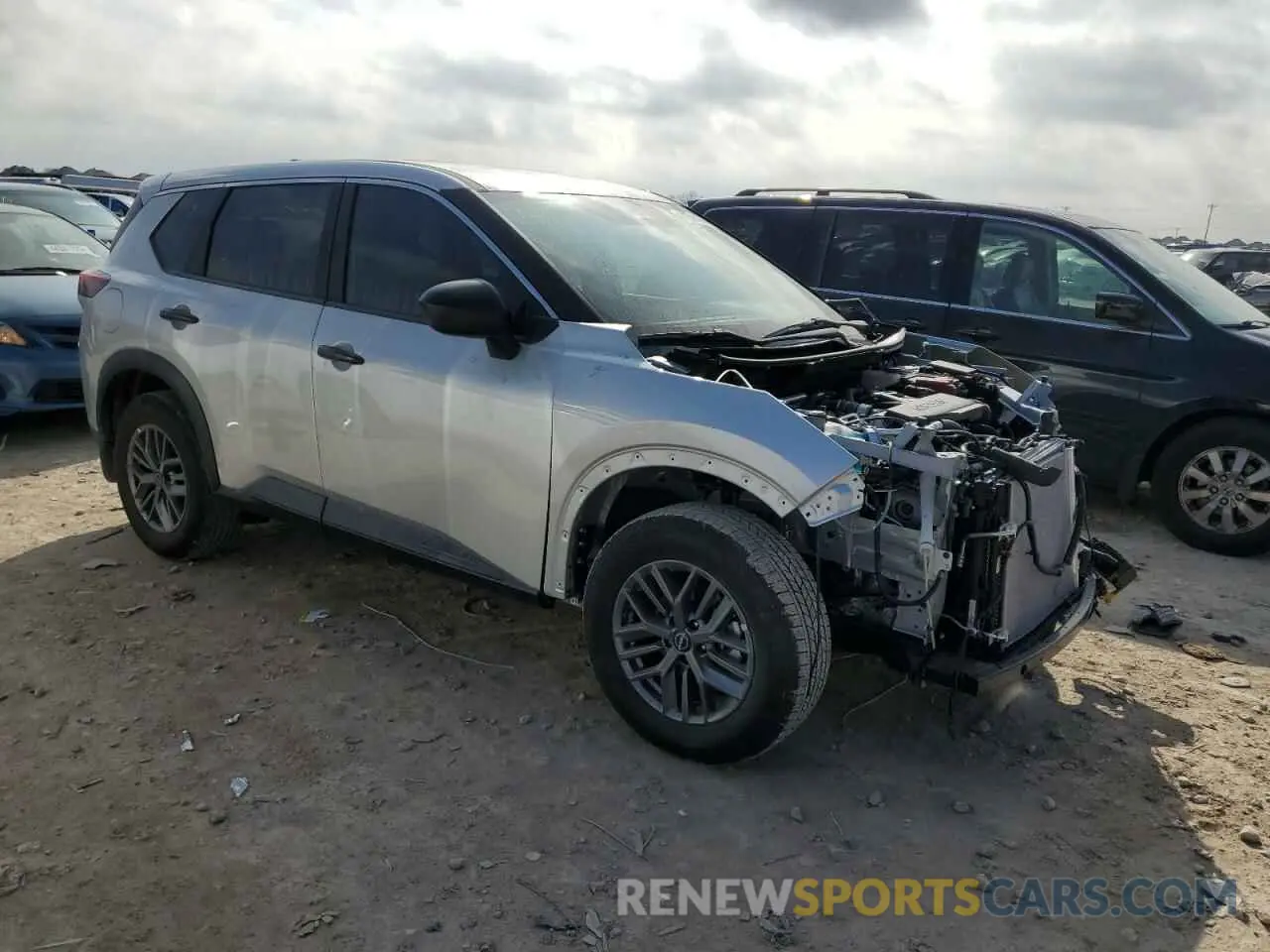 4 Photograph of a damaged car 5N1BT3AA2RC761533 NISSAN ROGUE 2024