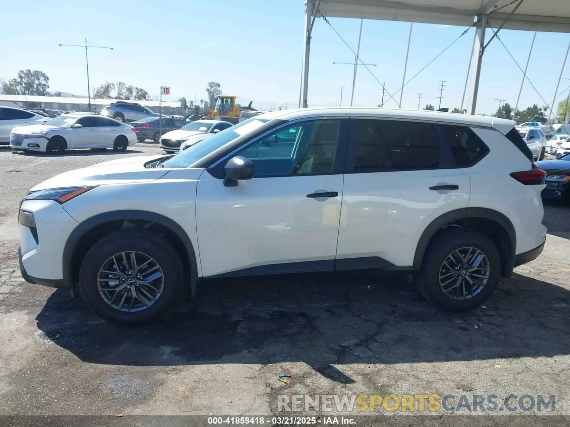 14 Photograph of a damaged car 5N1BT3AA3RC688415 NISSAN ROGUE 2024