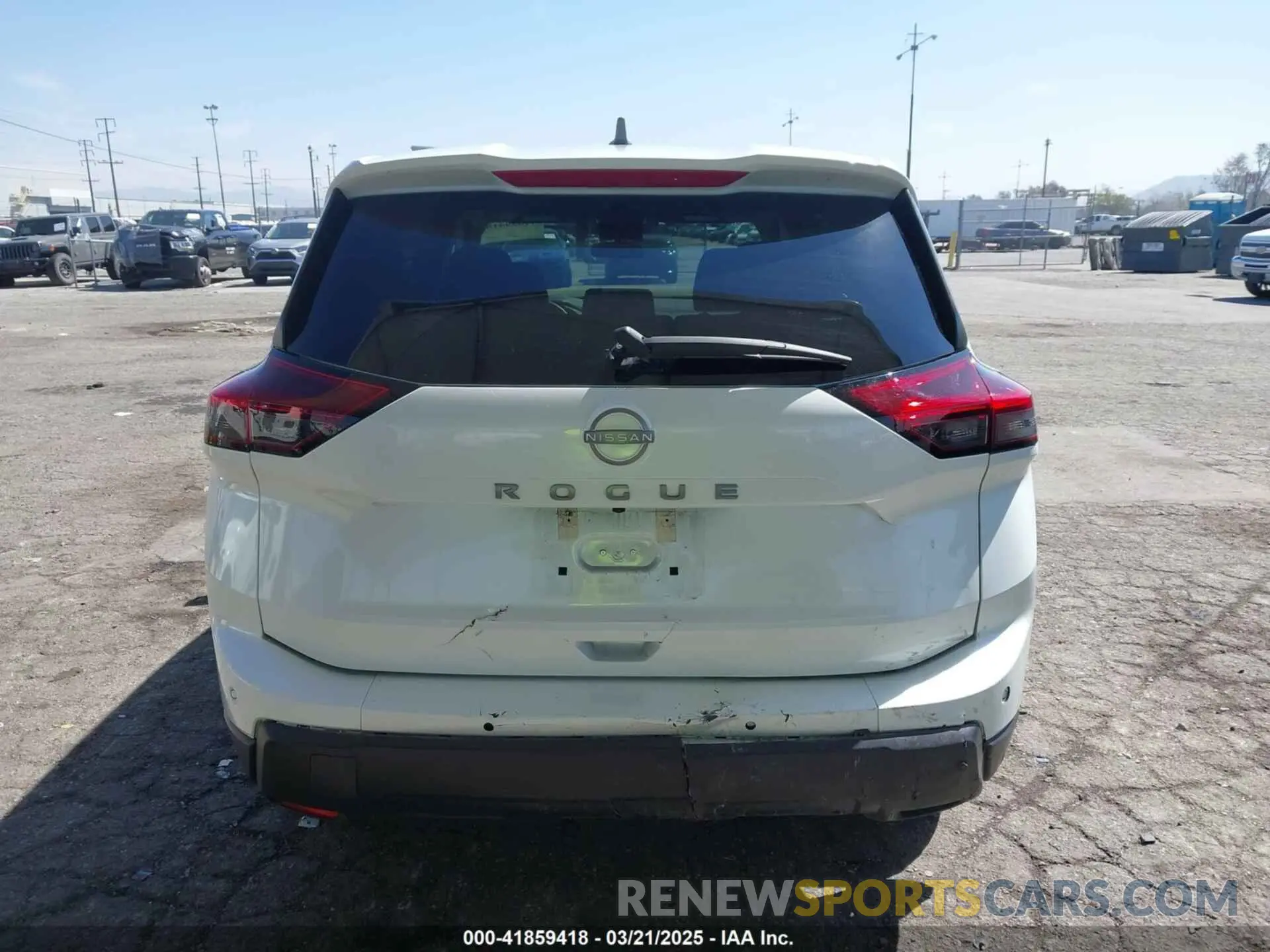 16 Photograph of a damaged car 5N1BT3AA3RC688415 NISSAN ROGUE 2024