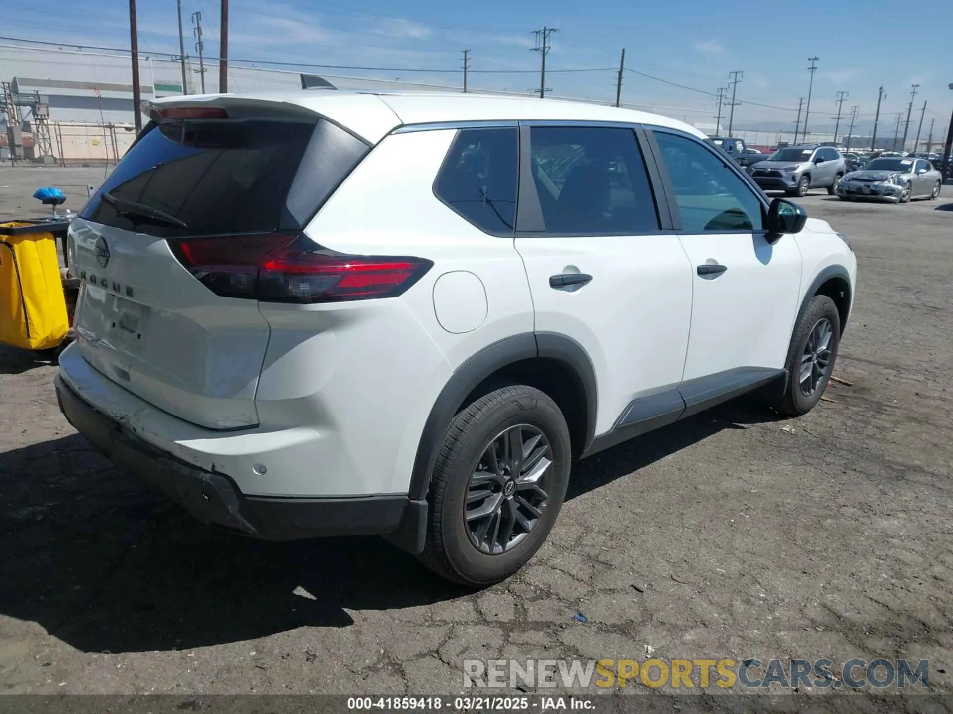 4 Photograph of a damaged car 5N1BT3AA3RC688415 NISSAN ROGUE 2024