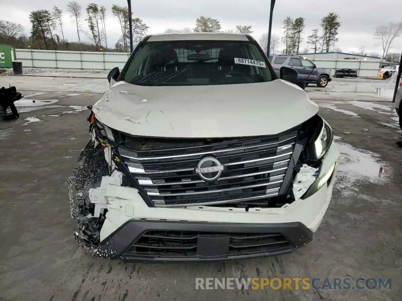 5 Photograph of a damaged car 5N1BT3AA3RC701356 NISSAN ROGUE 2024