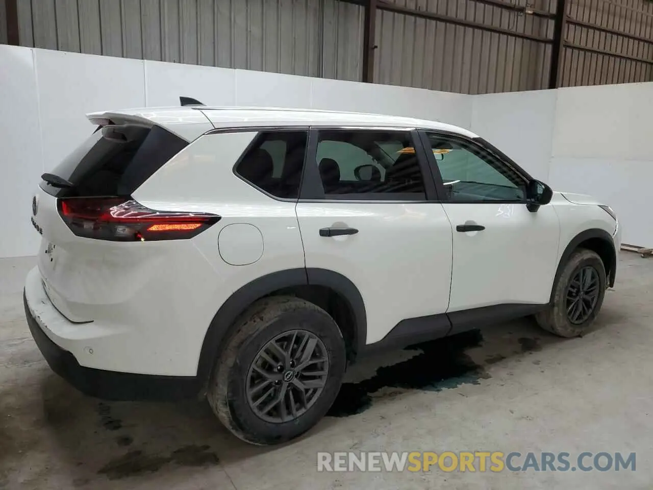 3 Photograph of a damaged car 5N1BT3AA5RC671681 NISSAN ROGUE 2024