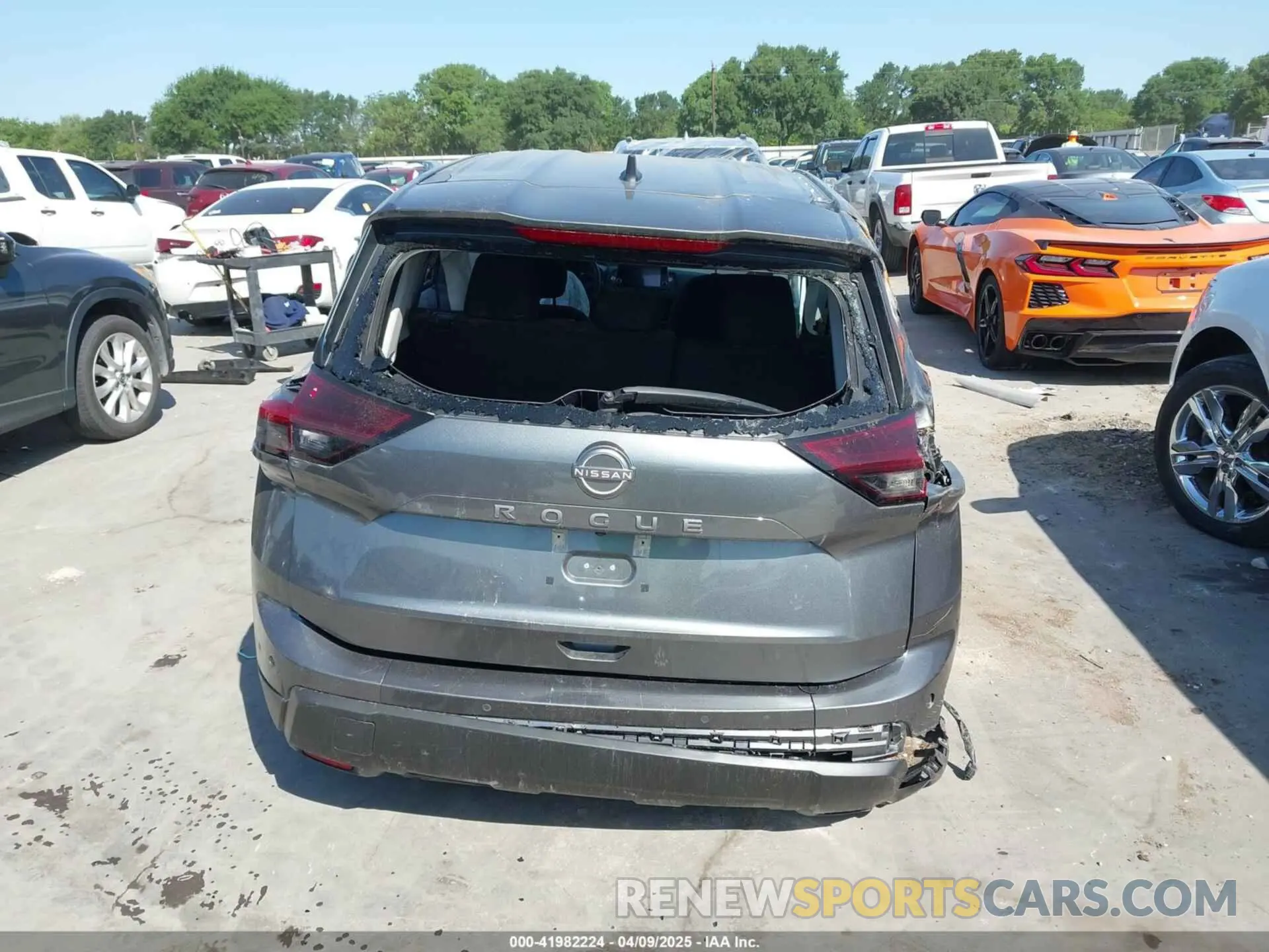 16 Photograph of a damaged car 5N1BT3AA5RC759307 NISSAN ROGUE 2024