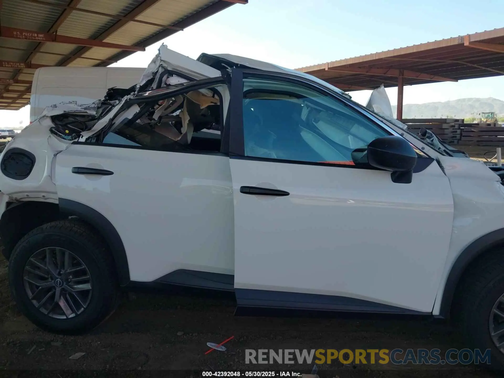 12 Photograph of a damaged car 5N1BT3AA6RC681653 NISSAN ROGUE 2024