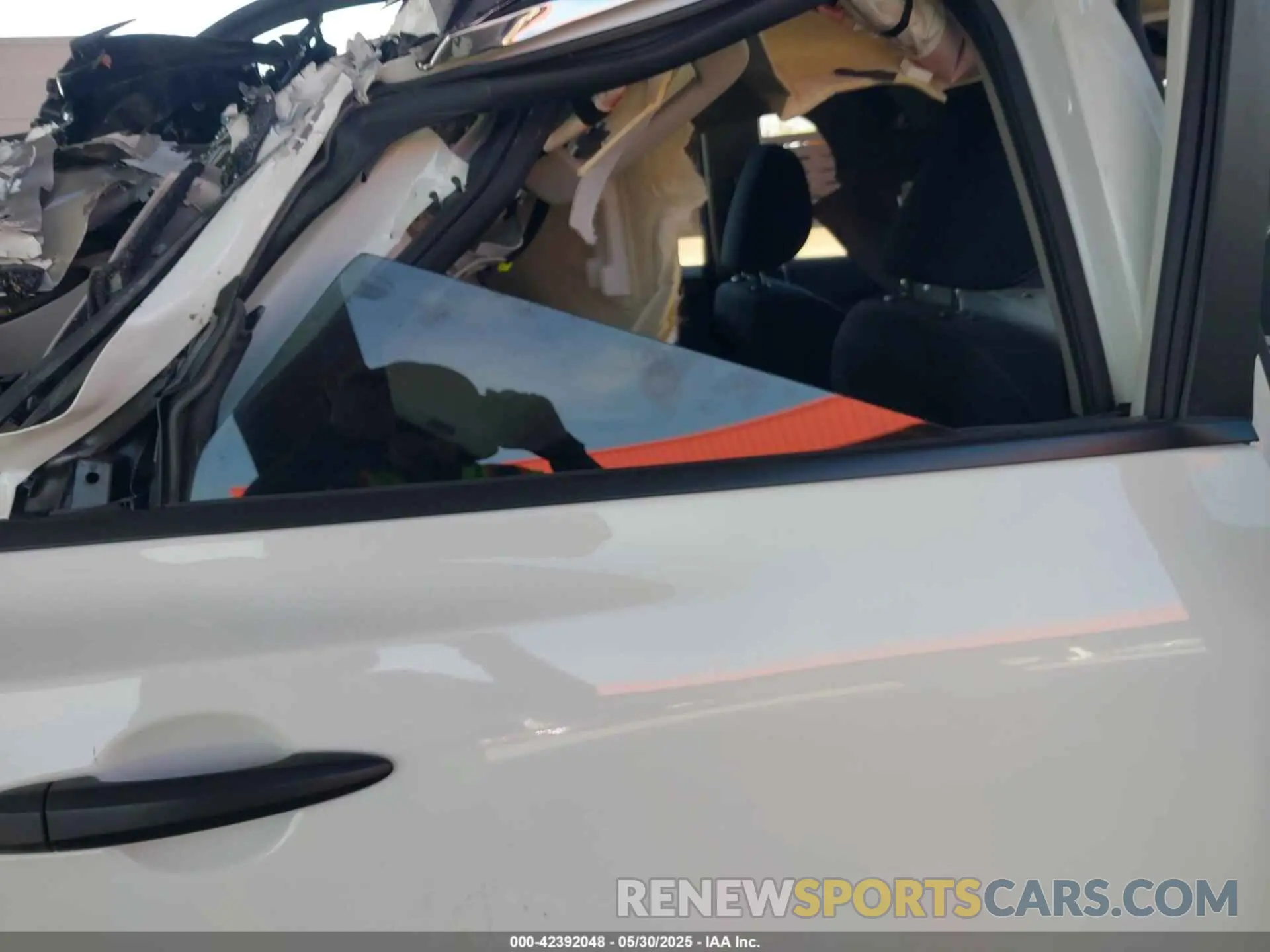 8 Photograph of a damaged car 5N1BT3AA6RC681653 NISSAN ROGUE 2024