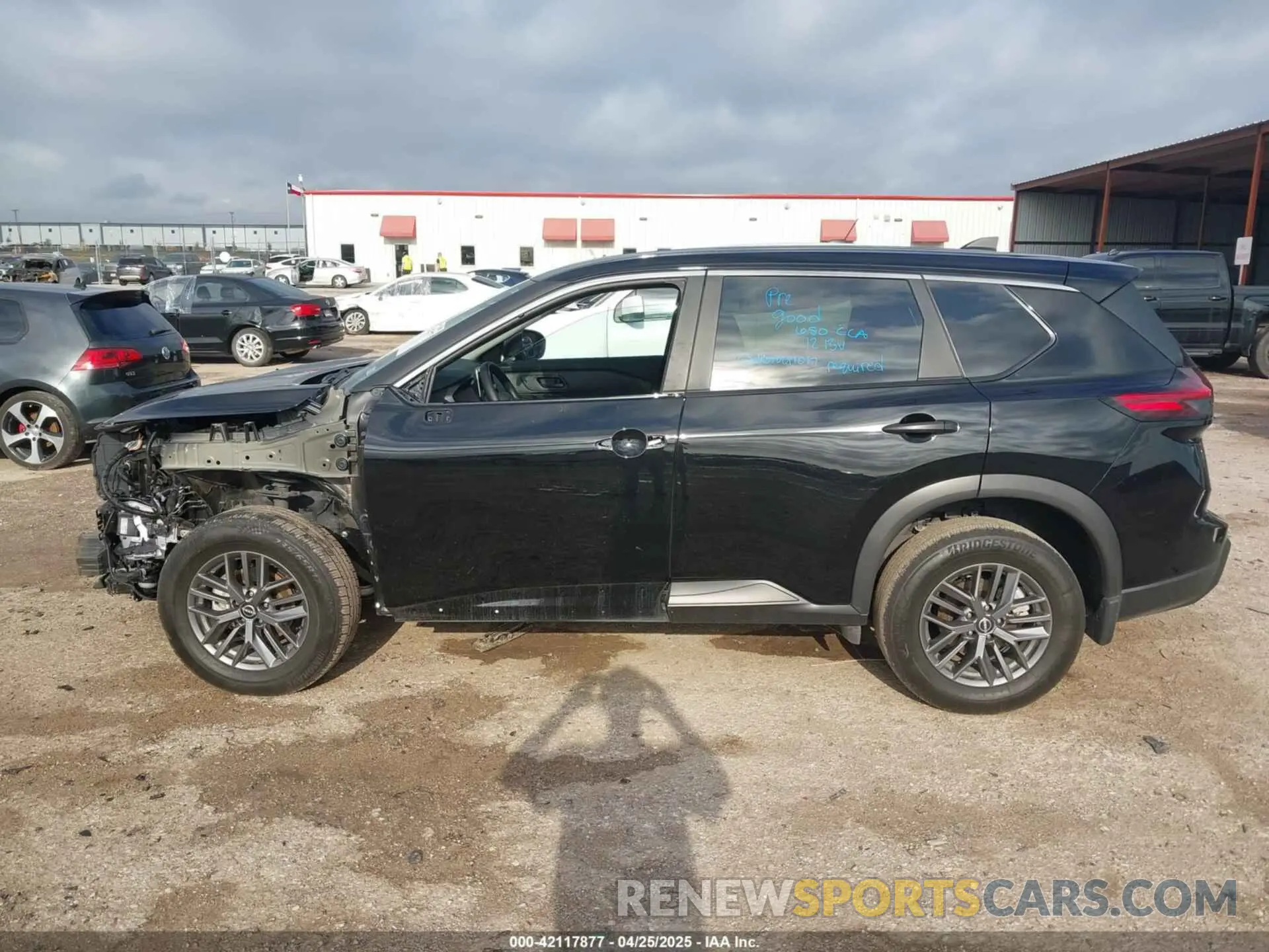 15 Photograph of a damaged car 5N1BT3AA7RC728592 NISSAN ROGUE 2024