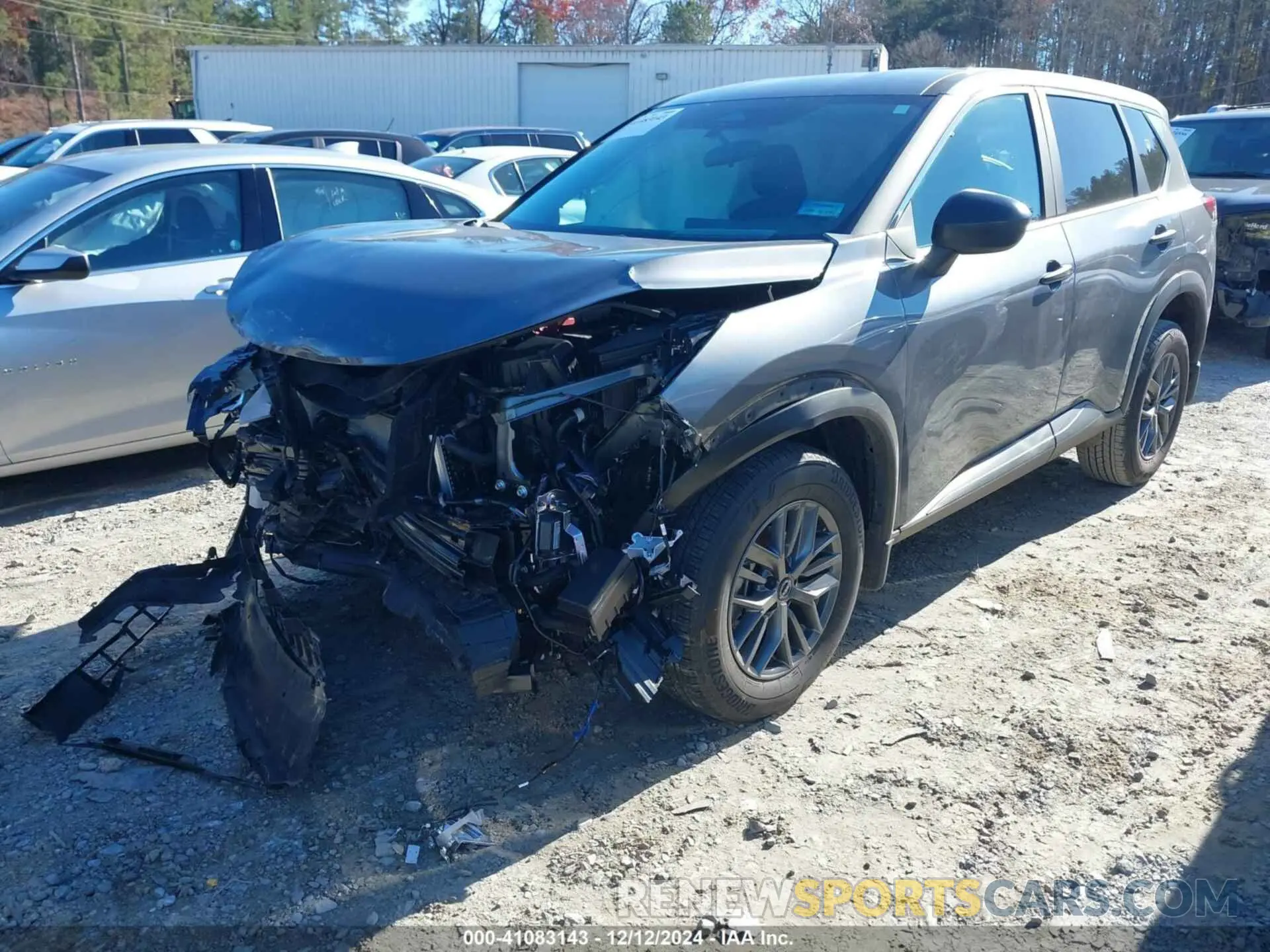 2 Photograph of a damaged car 5N1BT3AA8RC685123 NISSAN ROGUE 2024