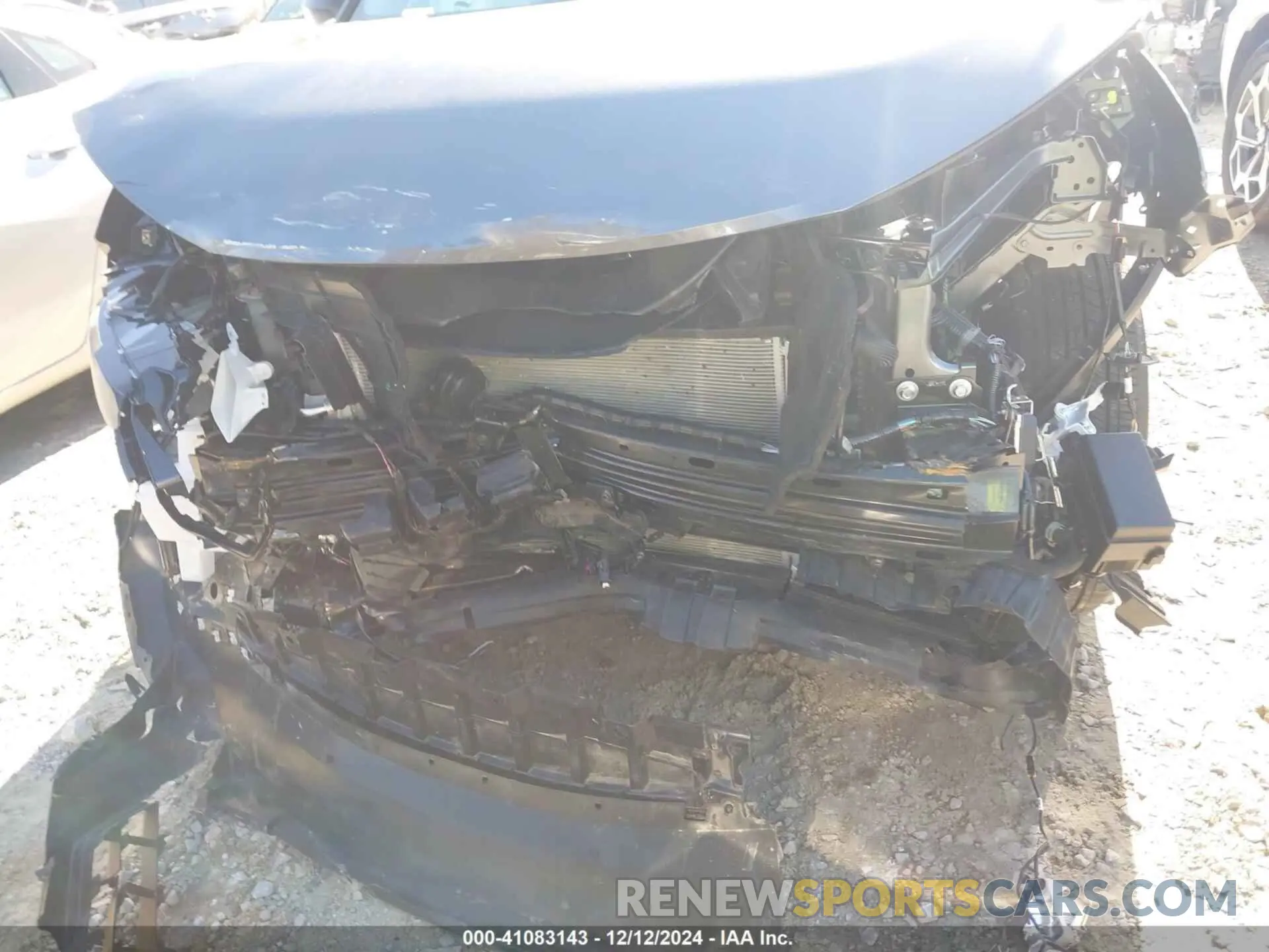 6 Photograph of a damaged car 5N1BT3AA8RC685123 NISSAN ROGUE 2024