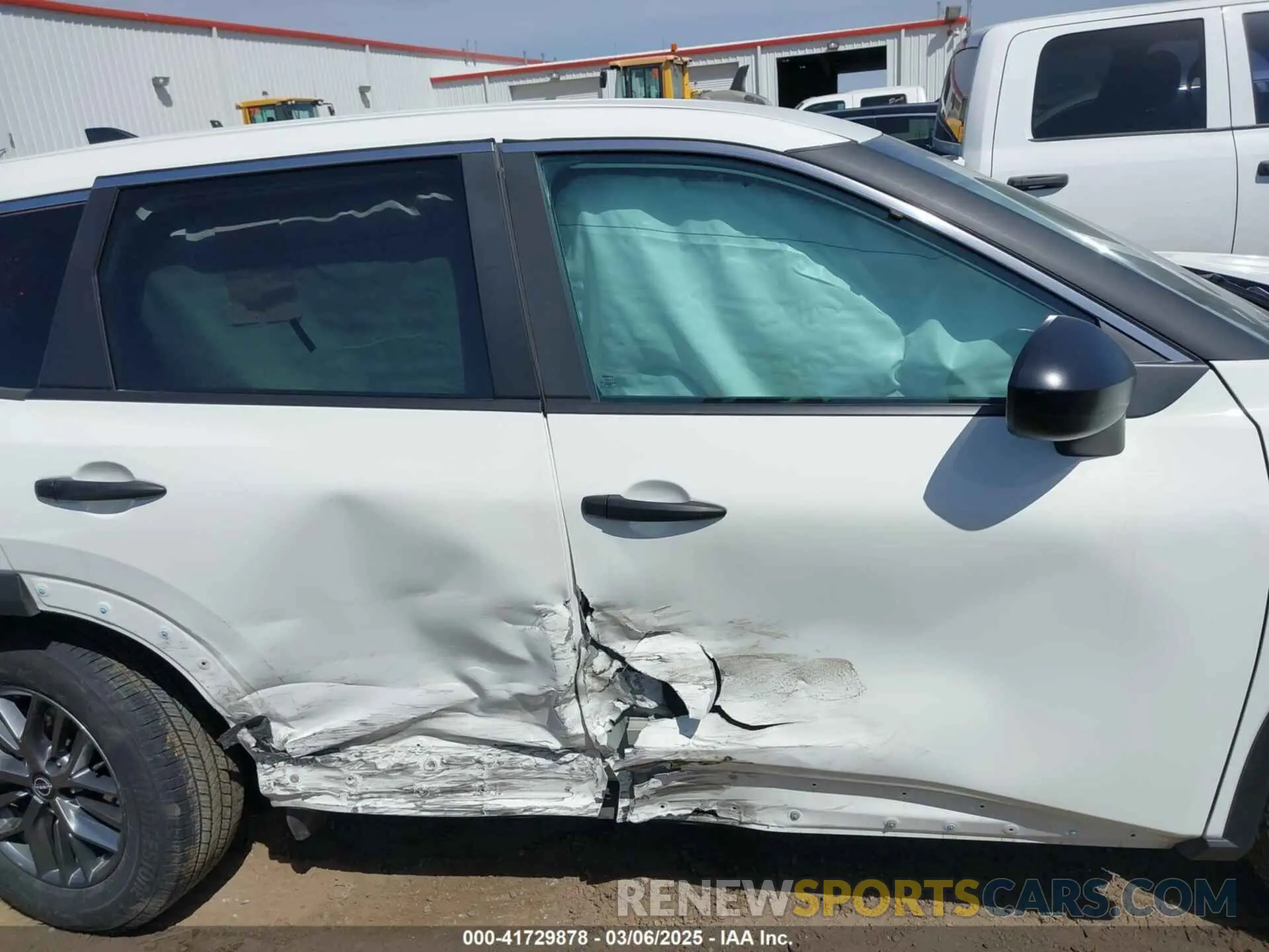 12 Photograph of a damaged car 5N1BT3AA9RC681100 NISSAN ROGUE 2024