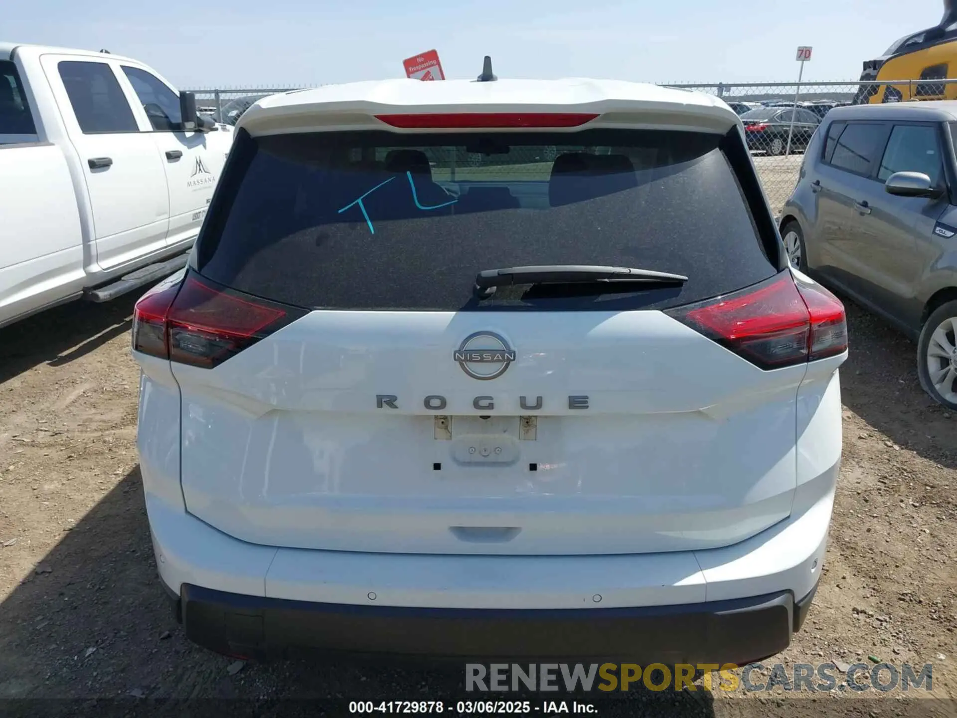 15 Photograph of a damaged car 5N1BT3AA9RC681100 NISSAN ROGUE 2024