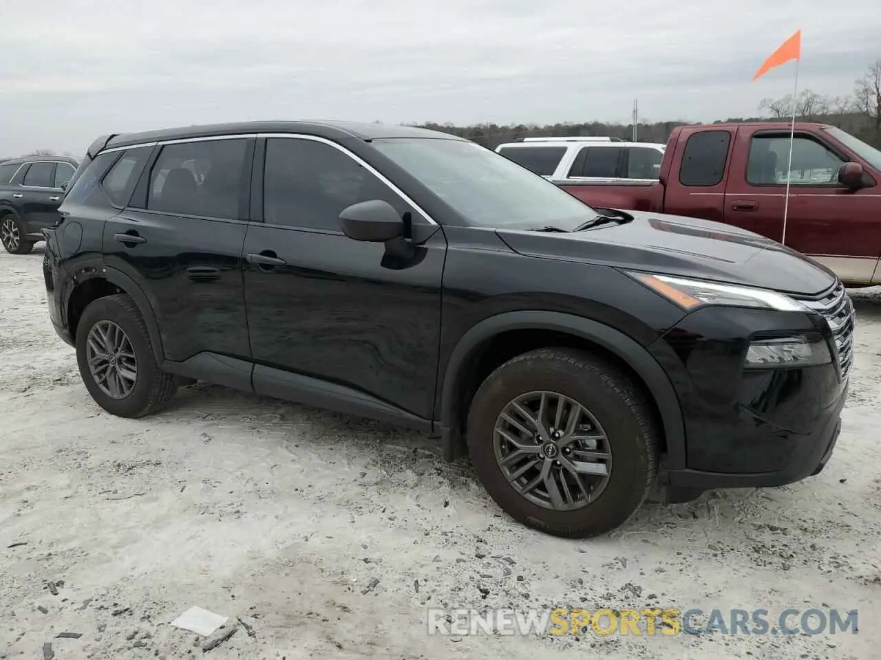 4 Photograph of a damaged car 5N1BT3AA9RC734412 NISSAN ROGUE 2024