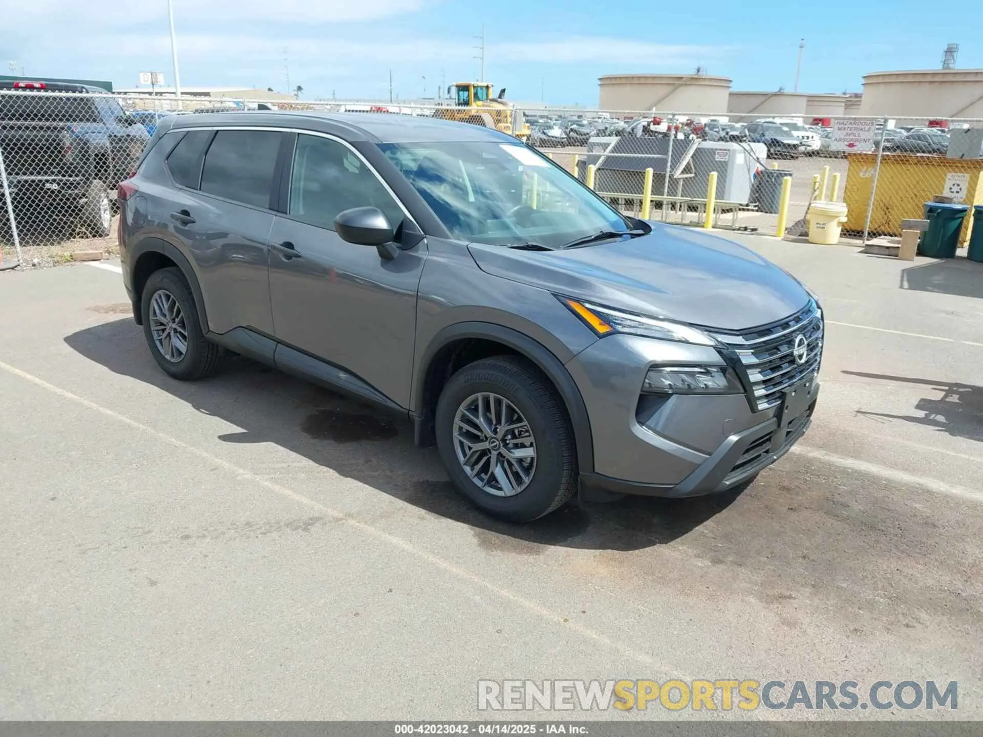 1 Photograph of a damaged car 5N1BT3AA9RC757740 NISSAN ROGUE 2024