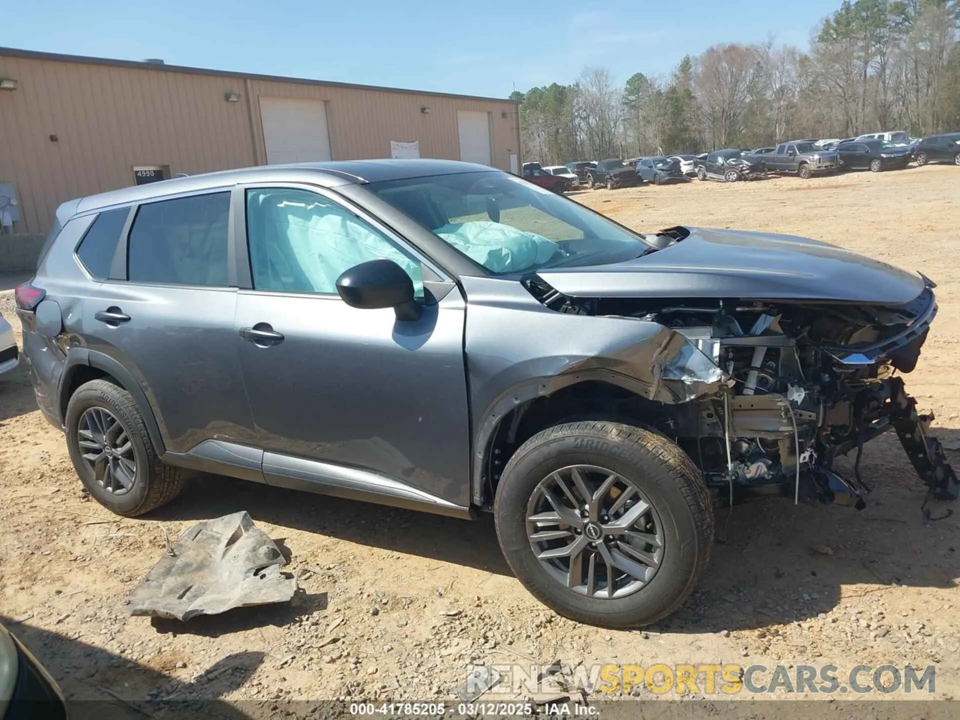14 Photograph of a damaged car 5N1BT3AAXRC689528 NISSAN ROGUE 2024